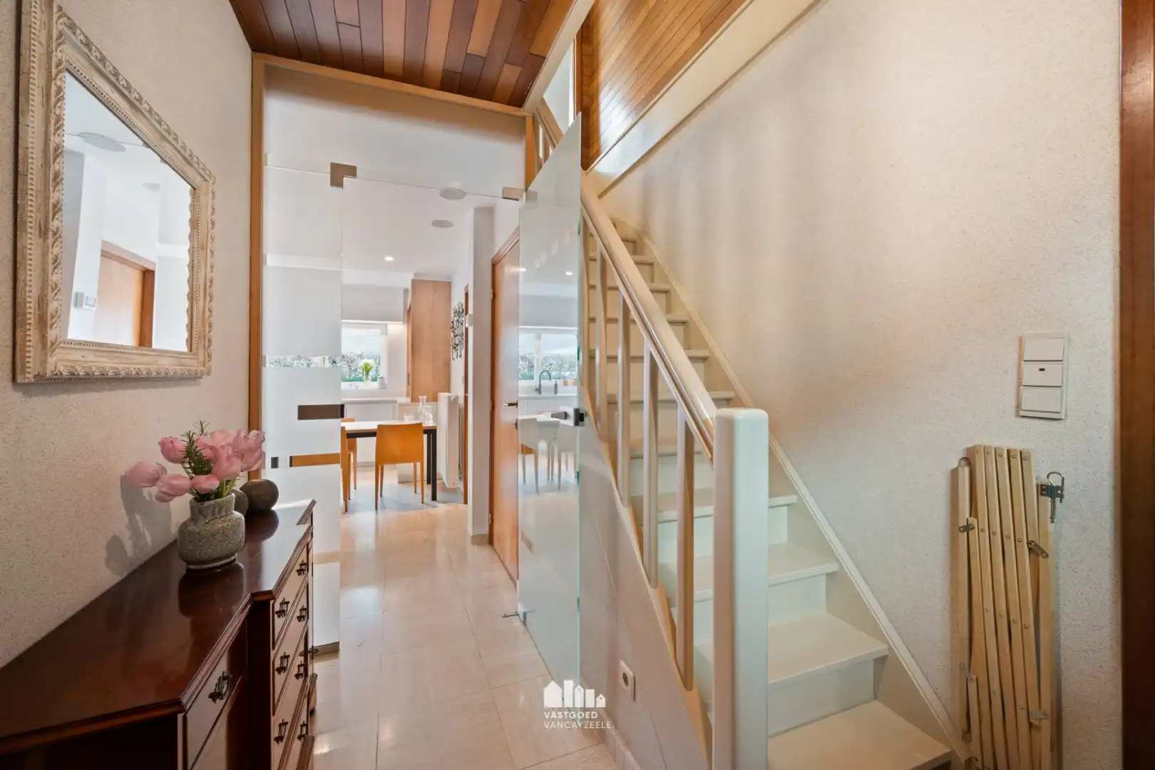 Instapklare villa met zonnige tuin op topligging in rustige wijk te Ieper foto 20