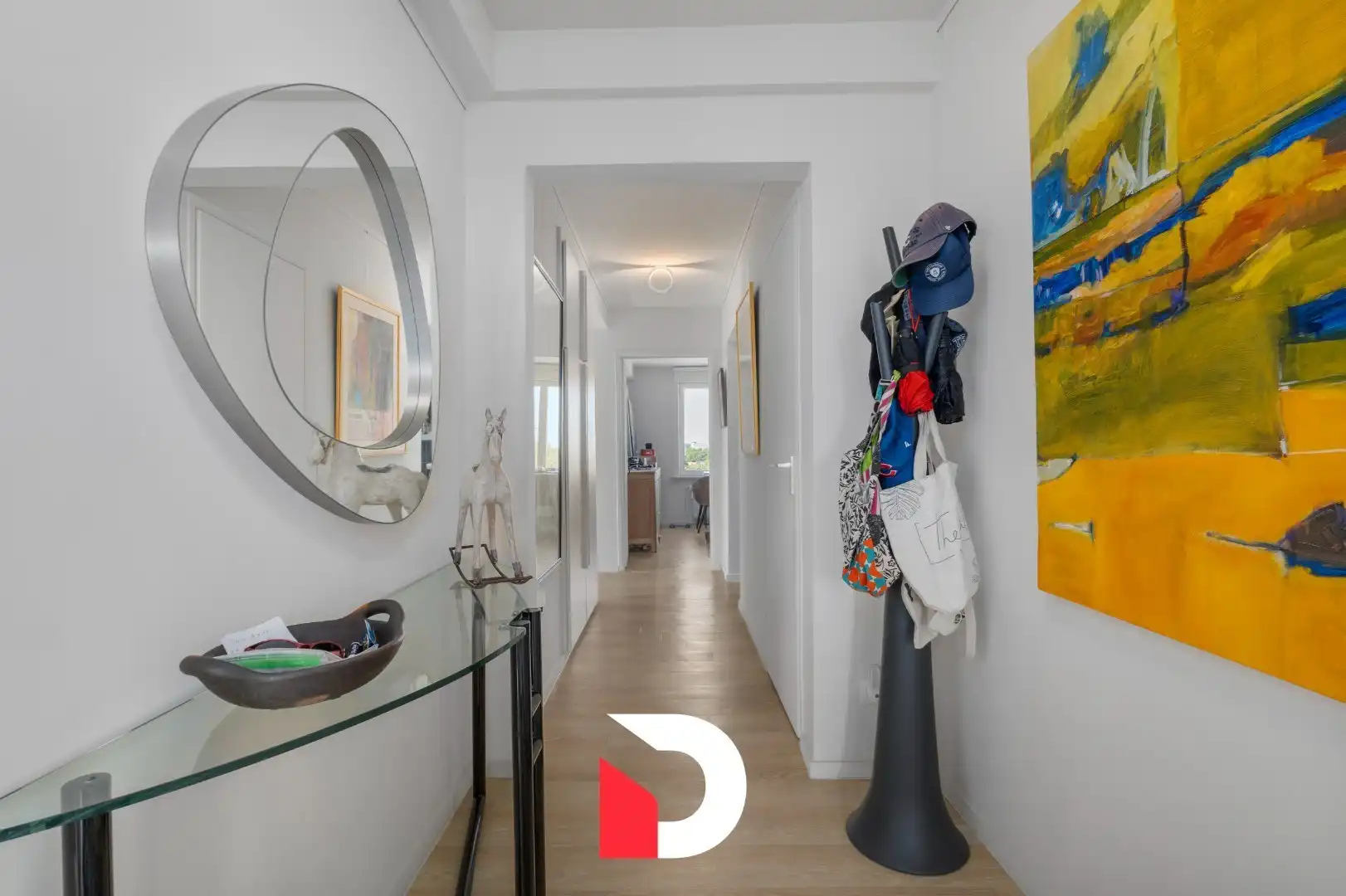 Schitterend gerenoveerd en uiterst aangenaam hoekappartement met 3 slaapkamers te Sint-Andries (Sint-Baafs). foto 8