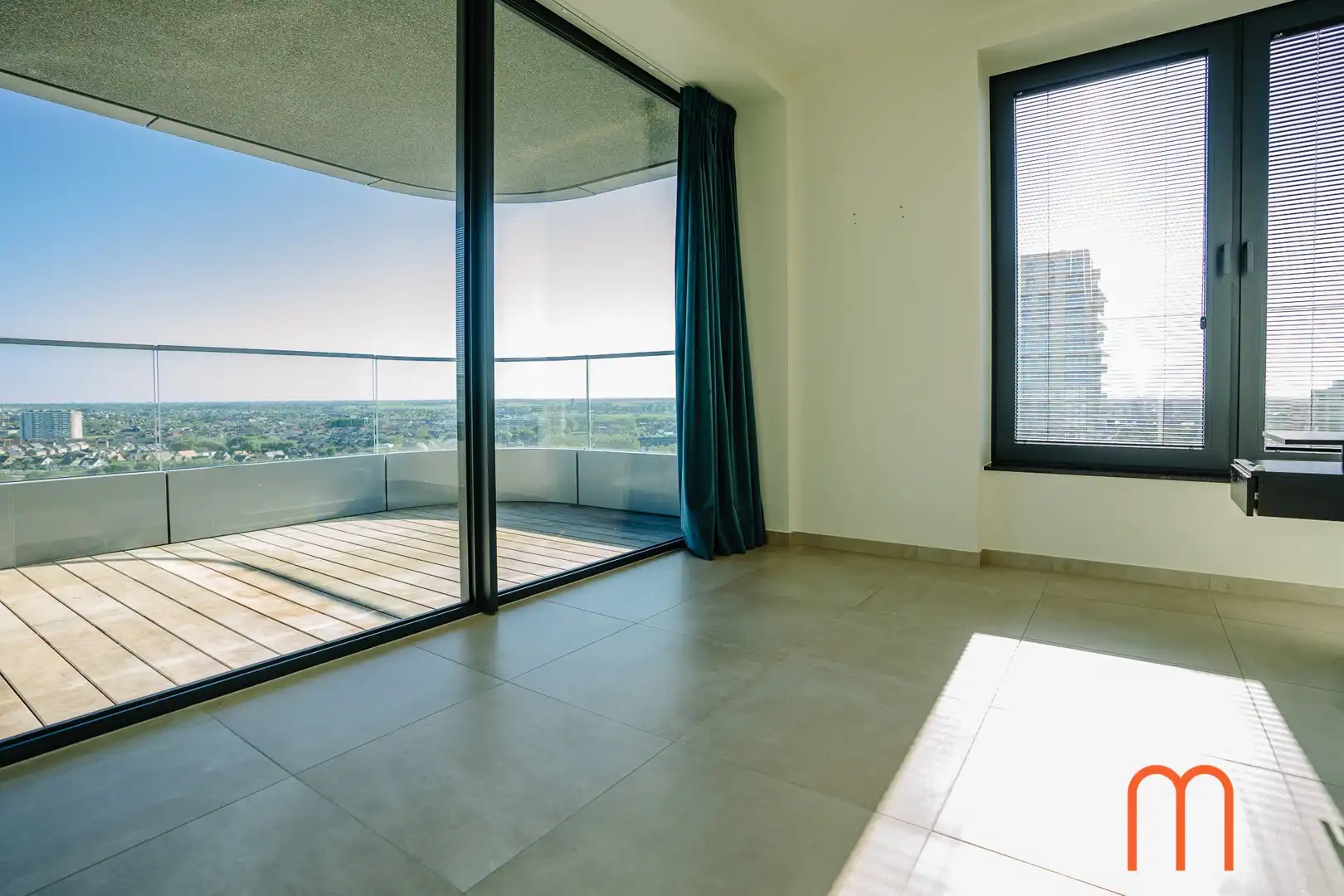 Luxe 2-slaapkamer appartement te huur in Oostende – Ensor Tower foto 11
