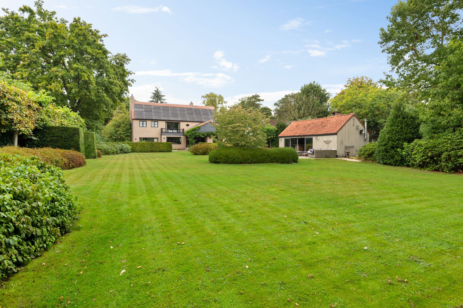 Energiezuinige villa met zwembad en poolhouse op ca.3.273 m² foto 37