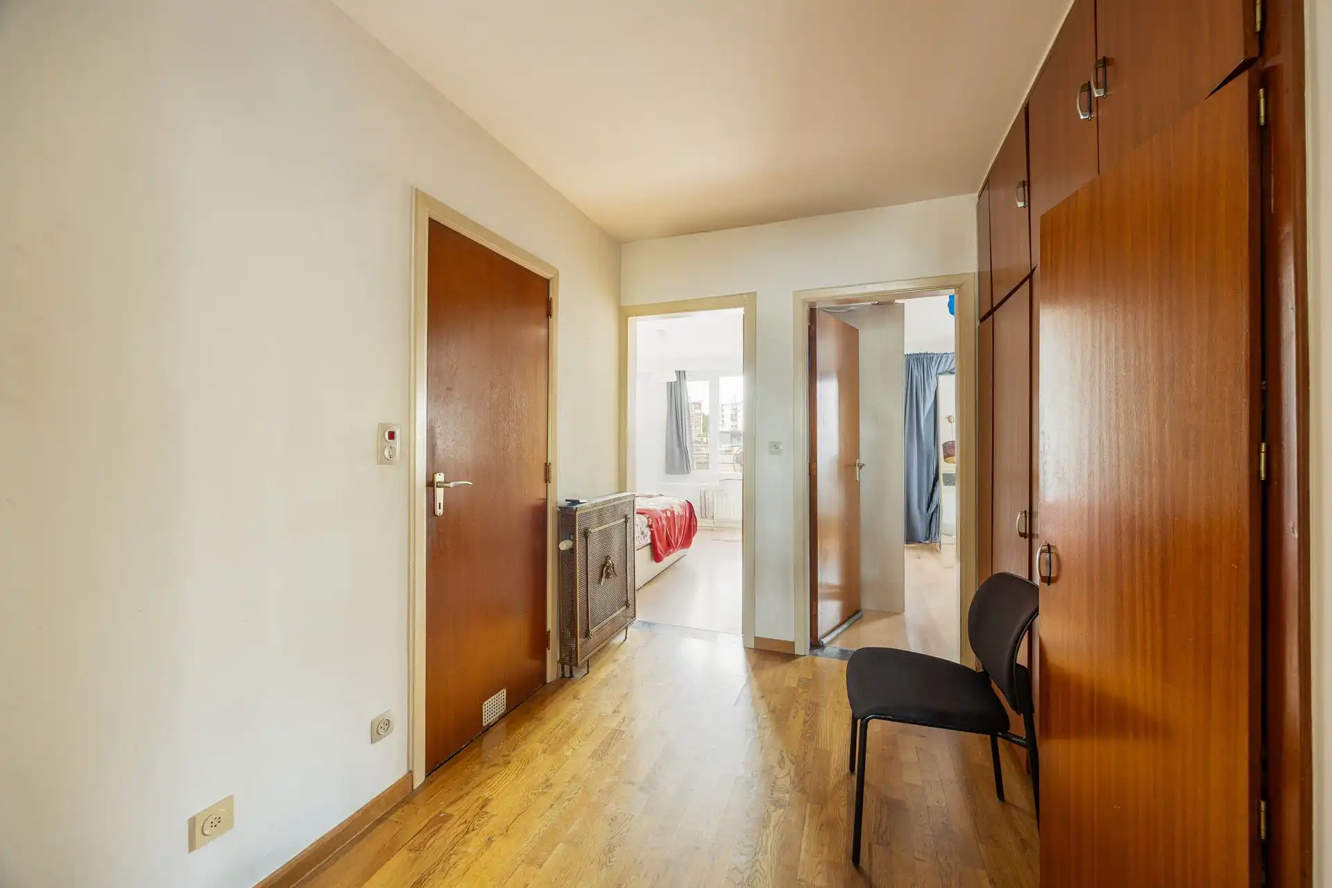 Ruim appartement met twee slaapkamers! foto 5