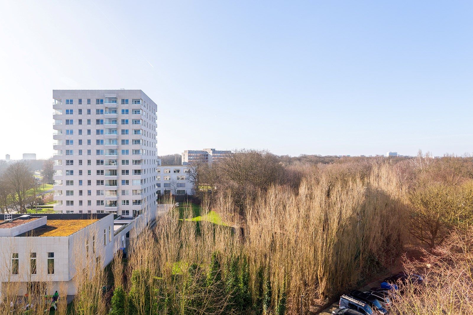 Appartement met 3 slpks, 2 bdks, 3 terrassen en parking foto 17