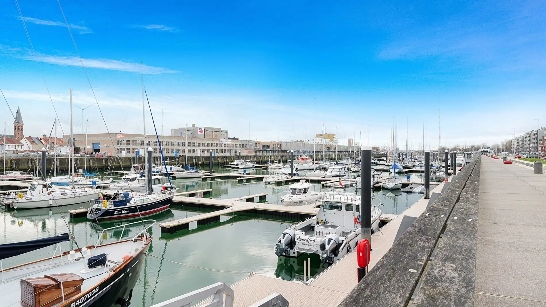 Leuk appartement aan de jachthaven van Zeebrugge foto 3