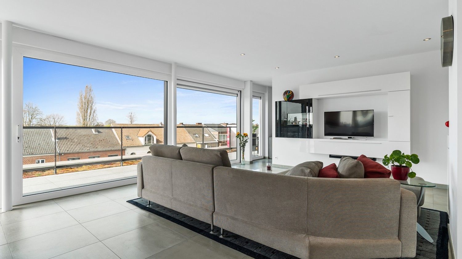 Modern penthouse met twee terrassen op toplocatie in Lanaken (Veldwezelt) foto 8
