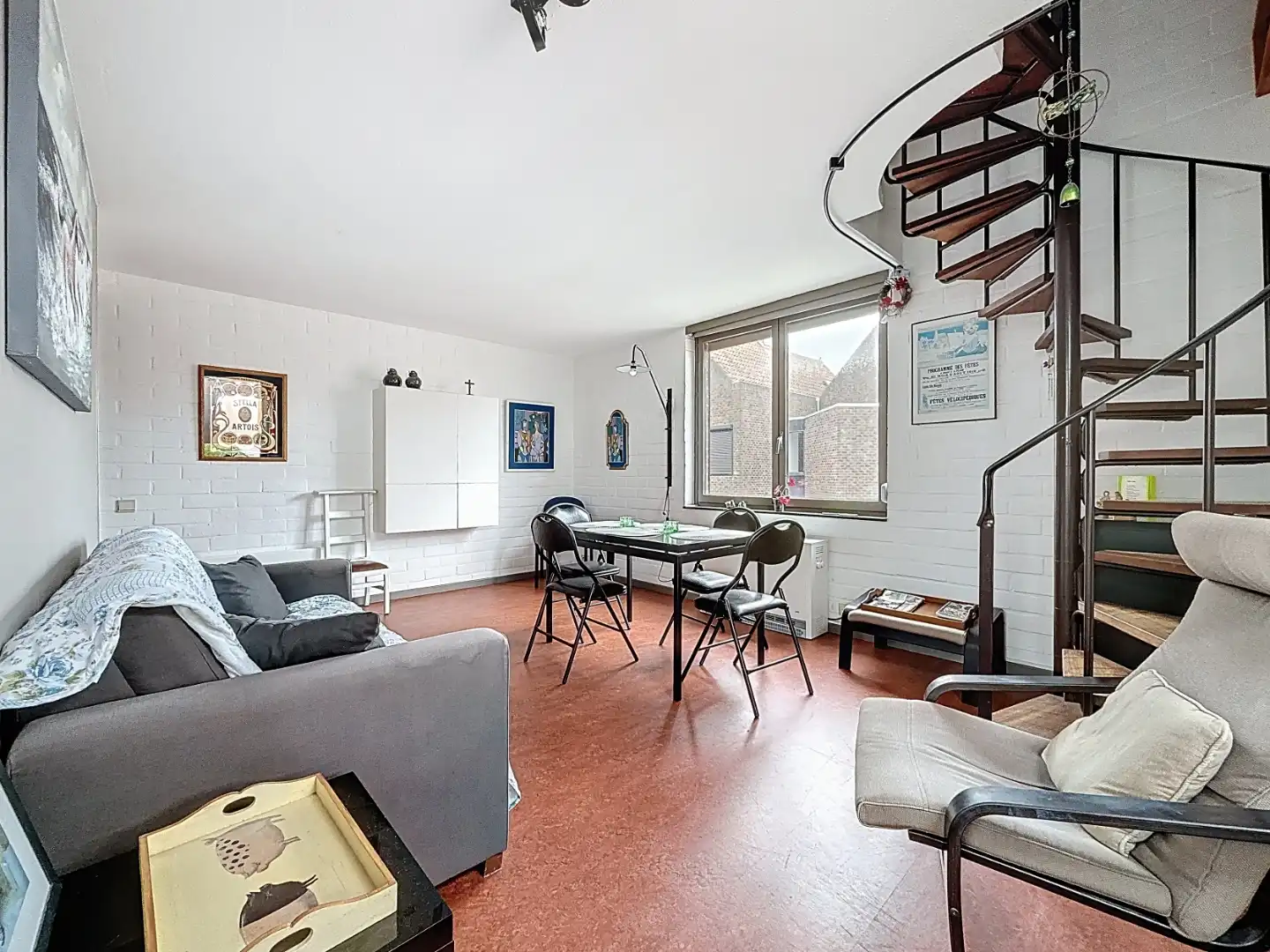 Op te knappen duplex appartement met 1 slaapkamer nabij de havengeul foto 3