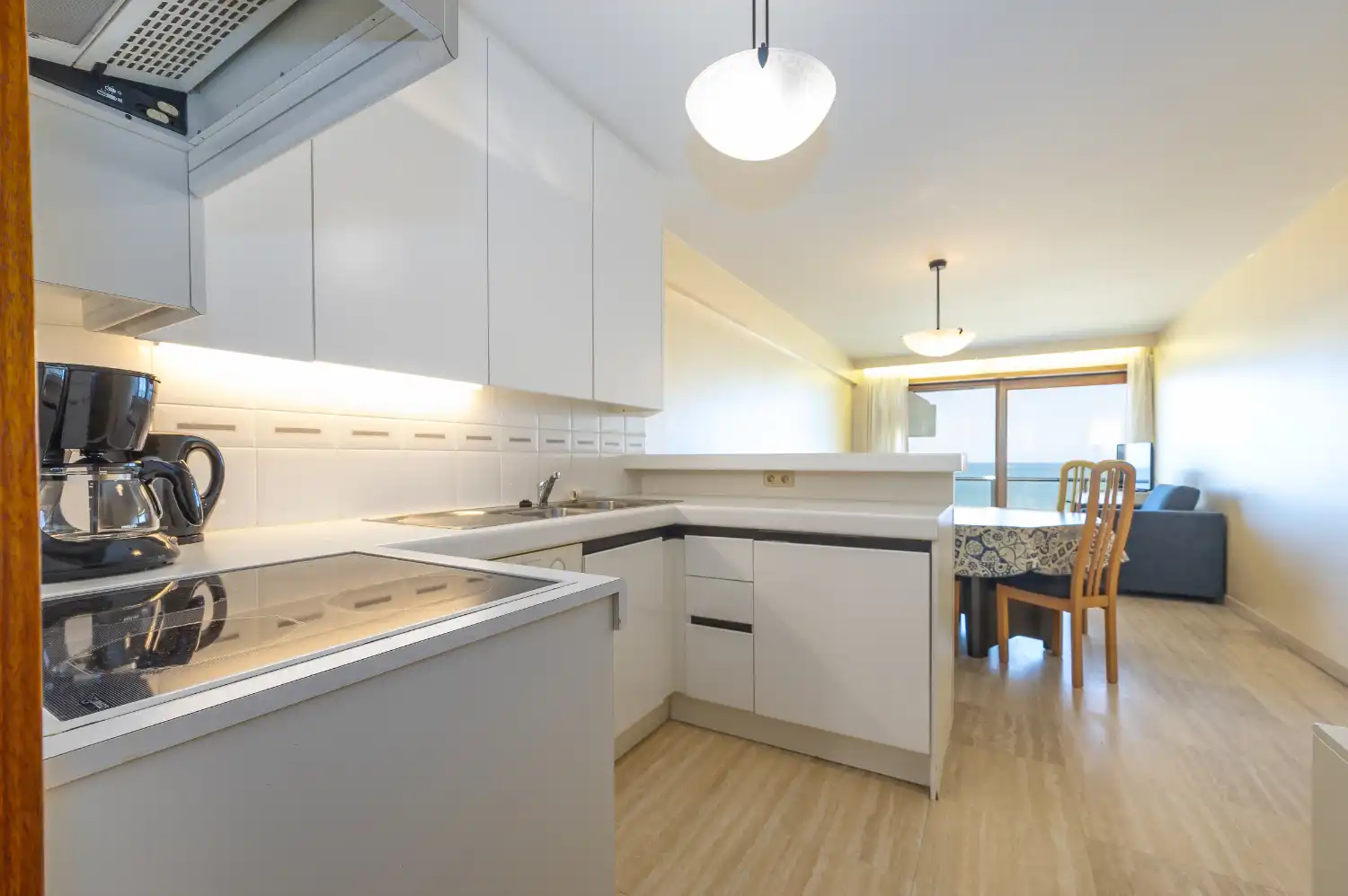 Appartement met frontaal zeezicht te koop in Middelkerke foto 12