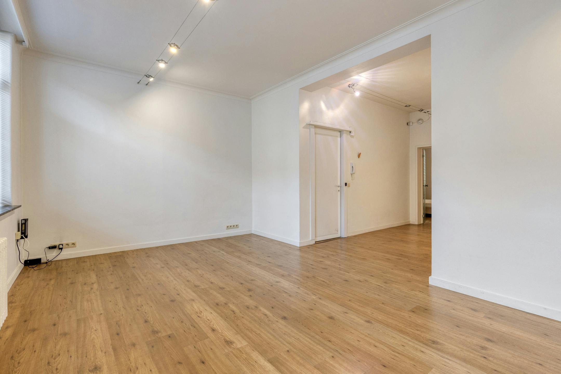 Instapklaar éénslaapkamer appartement te koop in Antwerpen foto 4