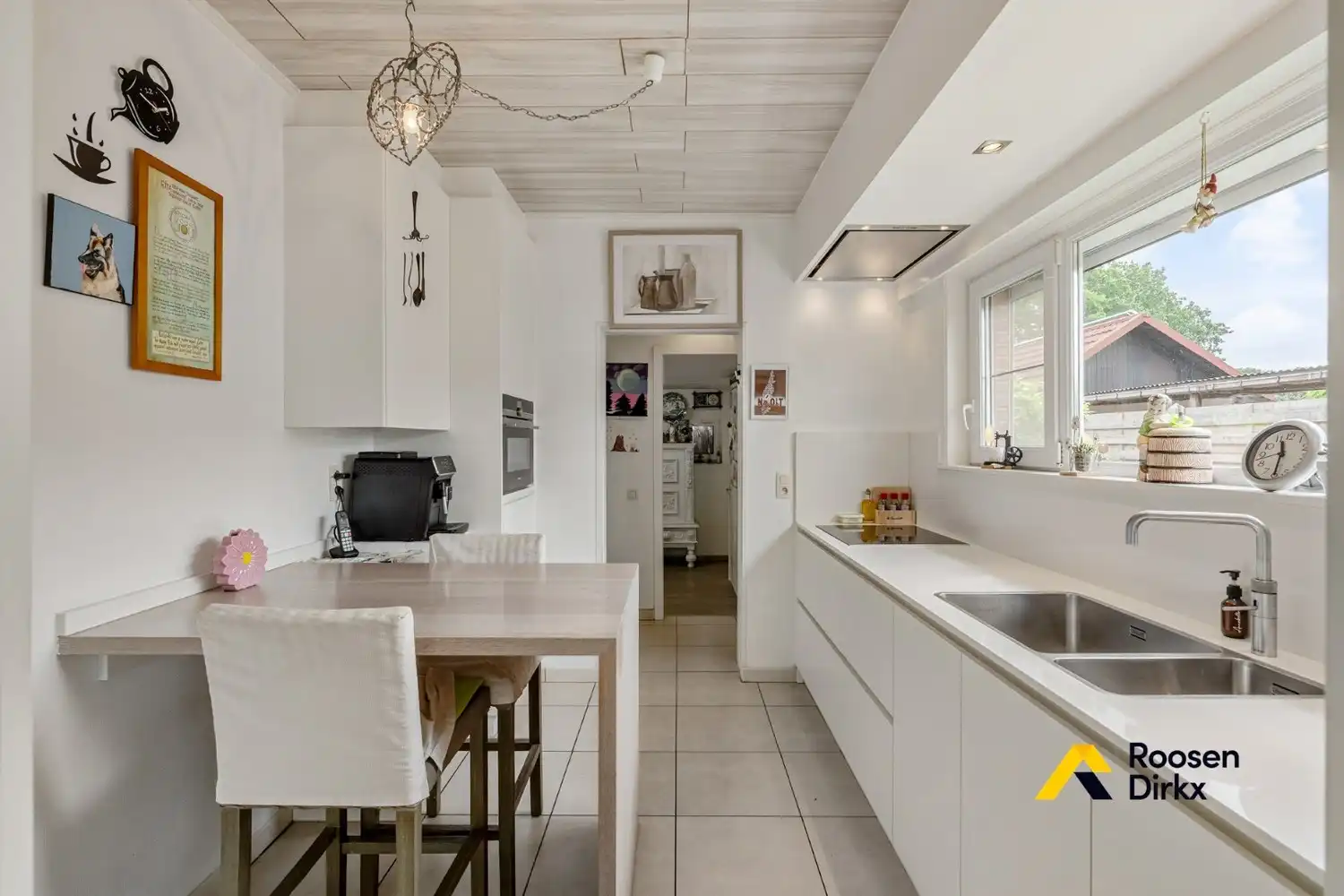 Perfect onderhouden gelijkvloerse woning op een perceel van bijna 12a in het groene hart van Limburg foto 8
