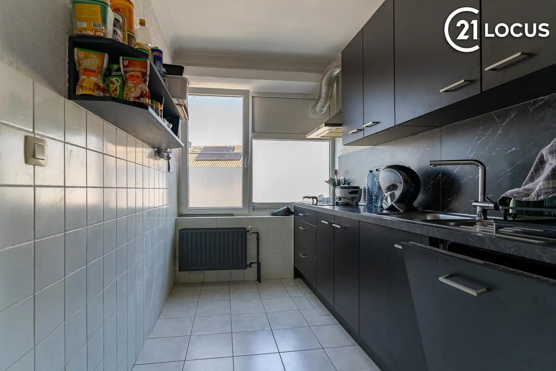 Instapklaar 2-slaapkamerappartement met zonnig terras. EPC B foto 4