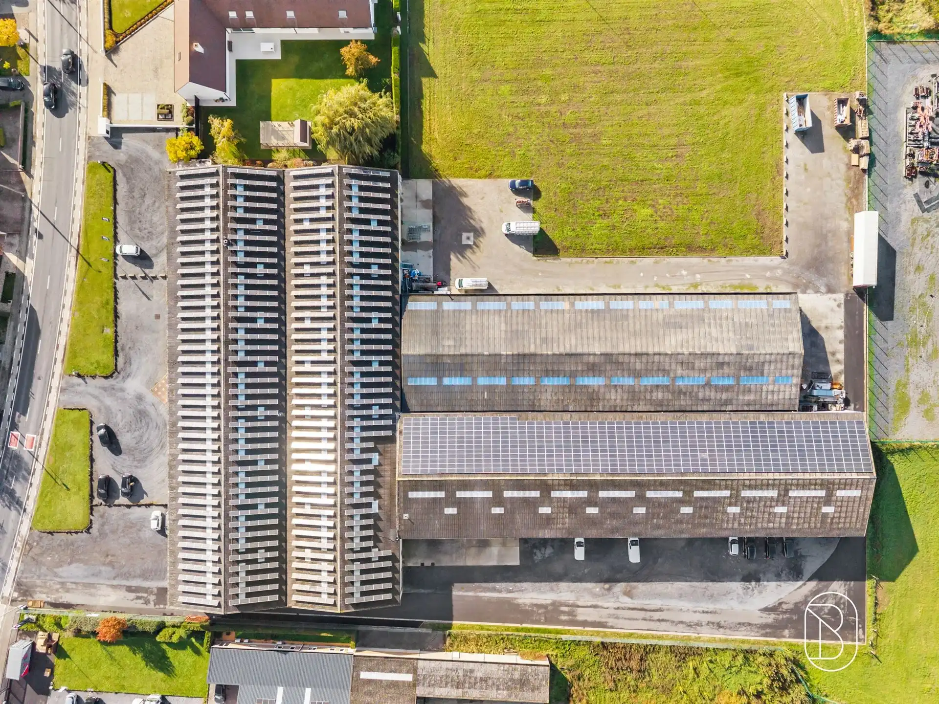 Multifunctioneel bedrijfsgebouw te koop in Kuurne foto 2