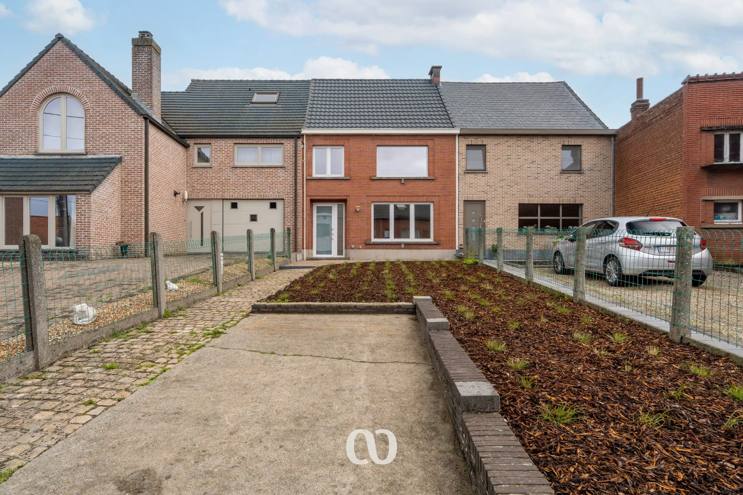 Recent gerenoveerde woning in Brakel foto 23