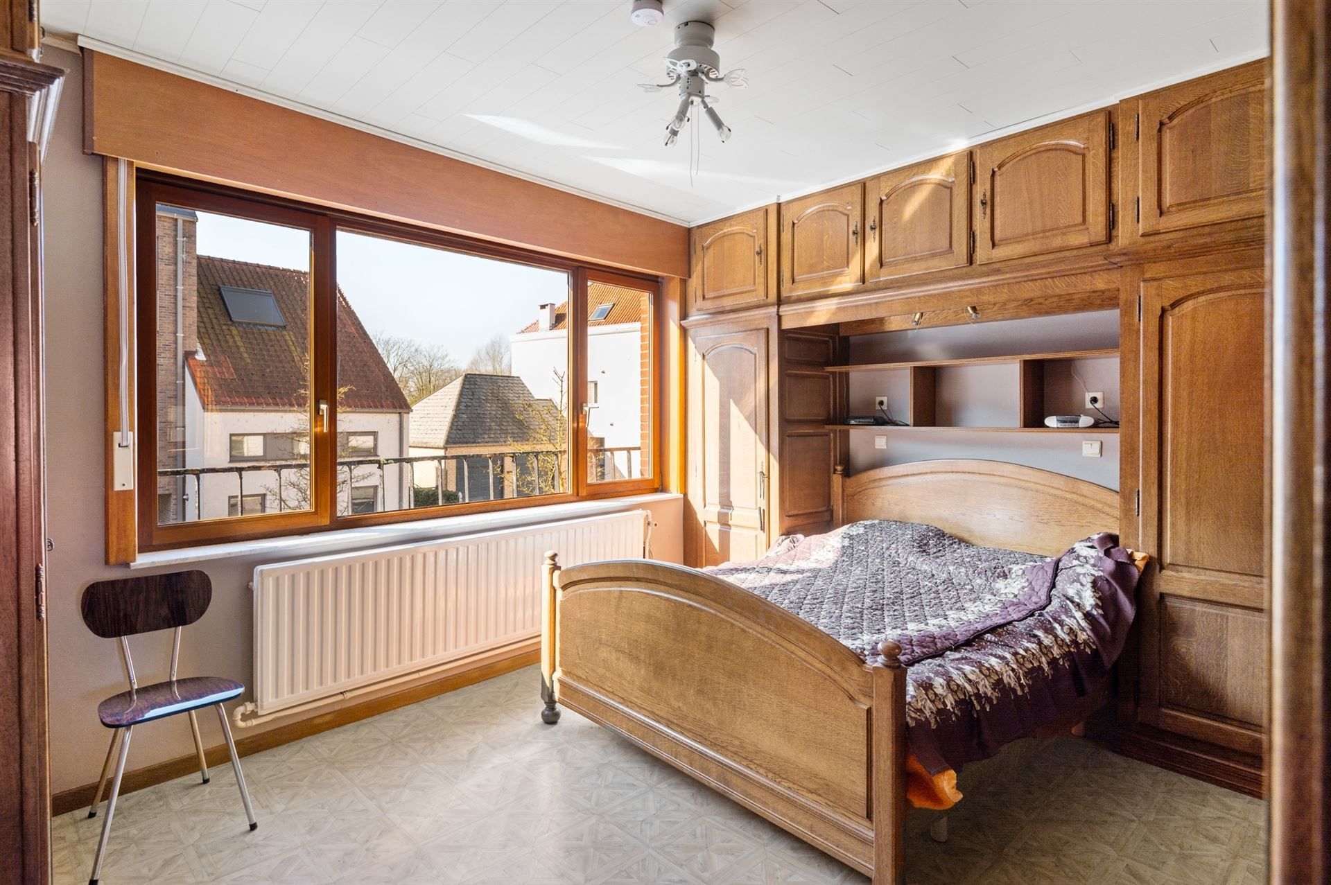 RUIME 5-SLPK-WONING MET GROTE TUIN foto 13