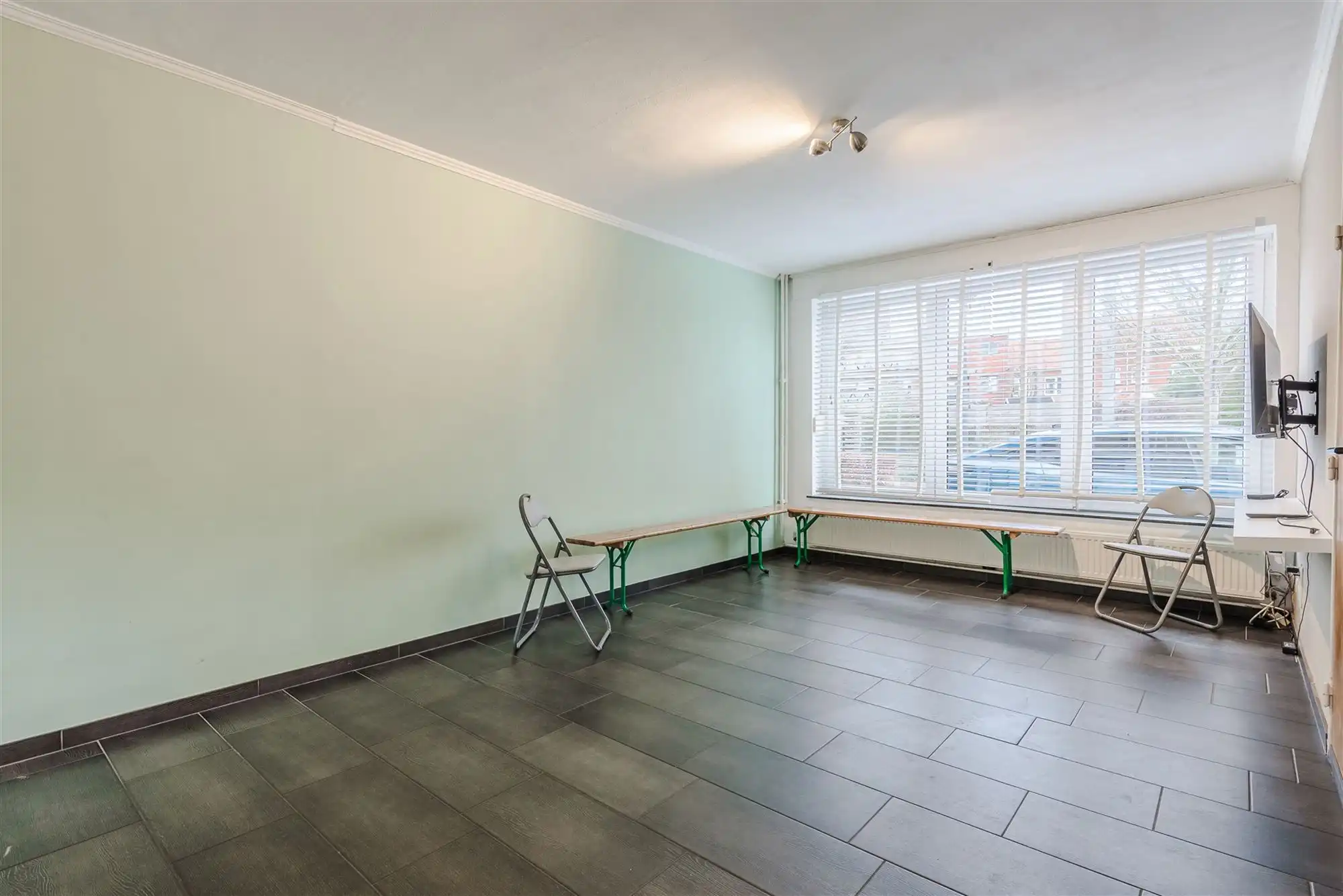 woning met 4 à 5 slaapkamers, leuke tuin en garage met oprit foto 4