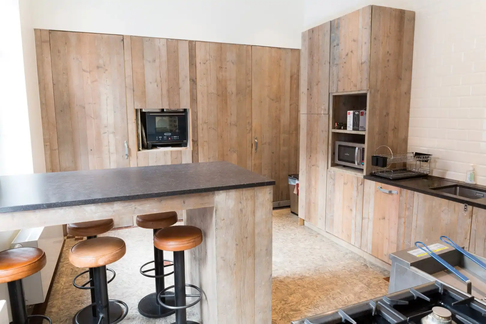 Leuke kantoorunits in centrum Roeselare foto 9