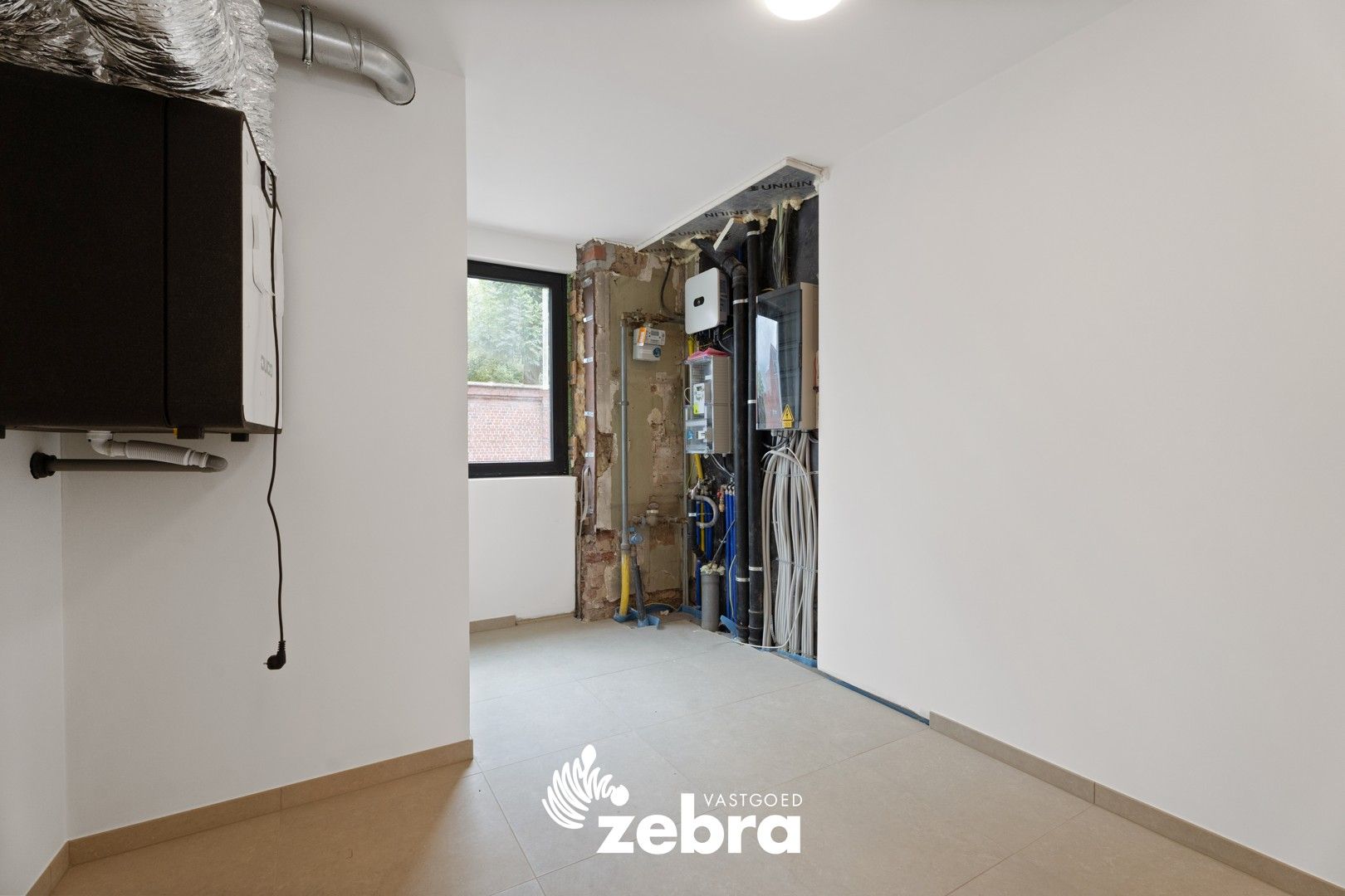 Gerenoveerde & energiezuinige woning met 3 slaapkamers te Ledegem! foto 14