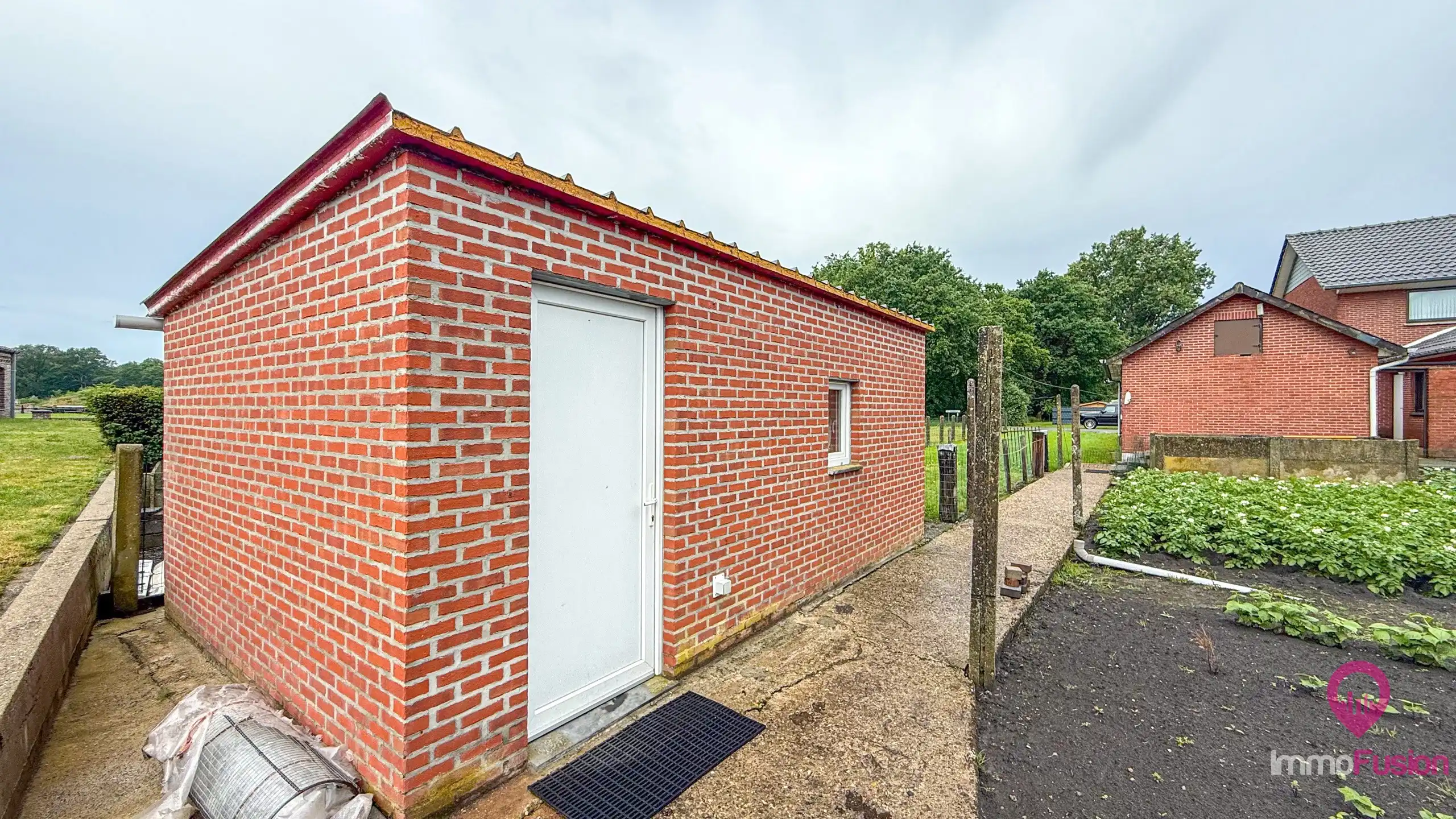 Ruime gezinswoning met 4 slpk op toplocatie in Helchteren foto 43