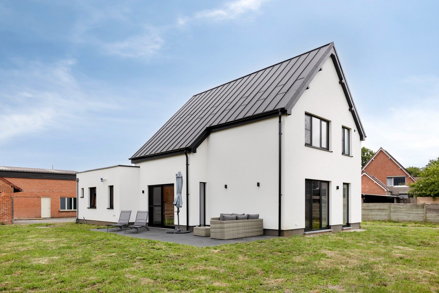 Volledig gerenoveerde woning met 5 slaapkamers en bijgebouw met diverse mogelijkheden foto 26