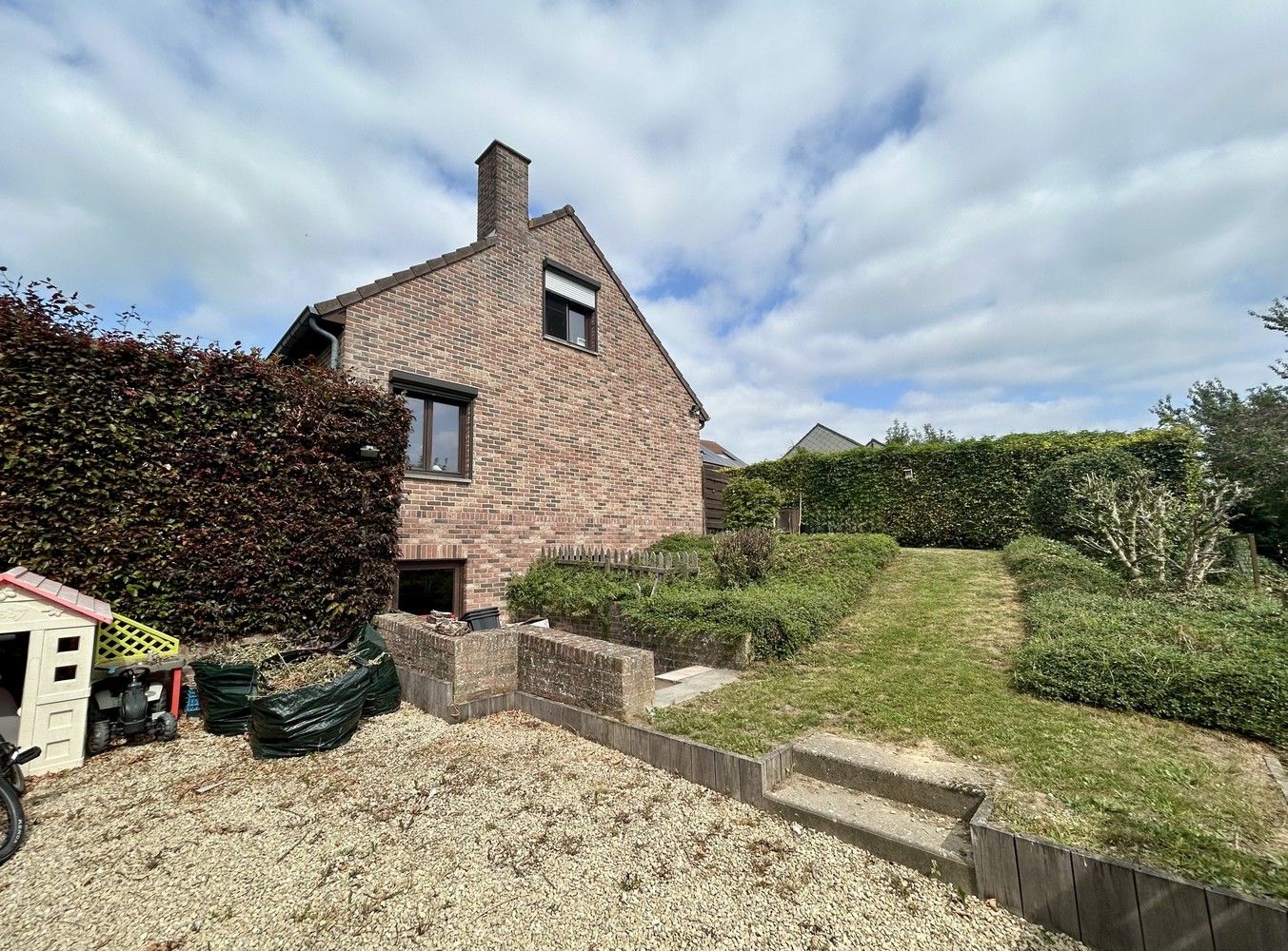 Gezellige eengezinswoning met 3 ruime kamers en tuin foto 18