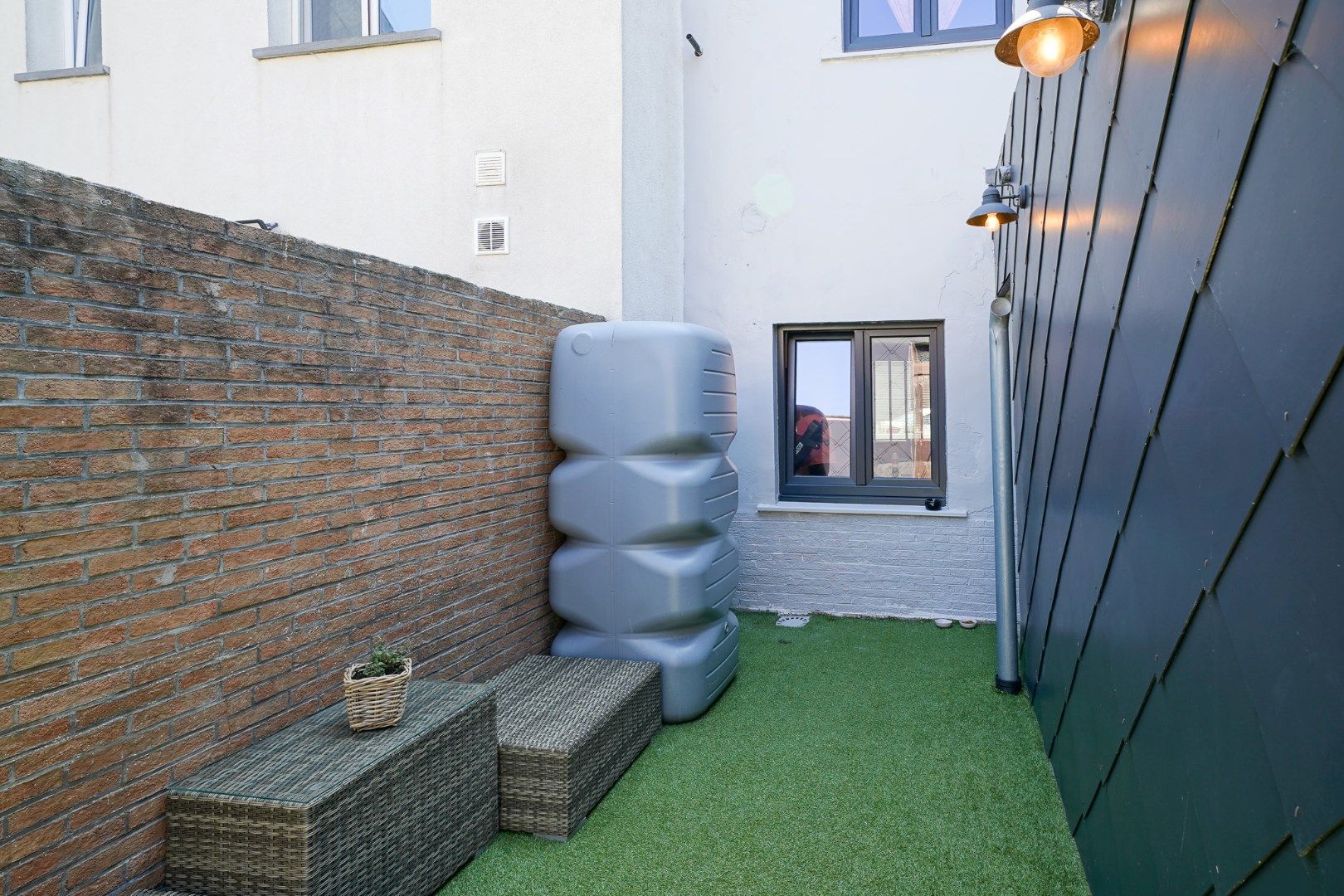 Mooi gerenoveerde woning te Mariakerke foto 15