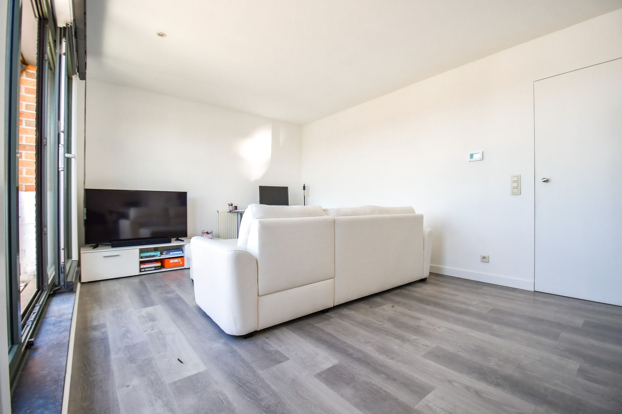 Uiterst goed gelegen modern appartement op hoogste verdieping foto 4
