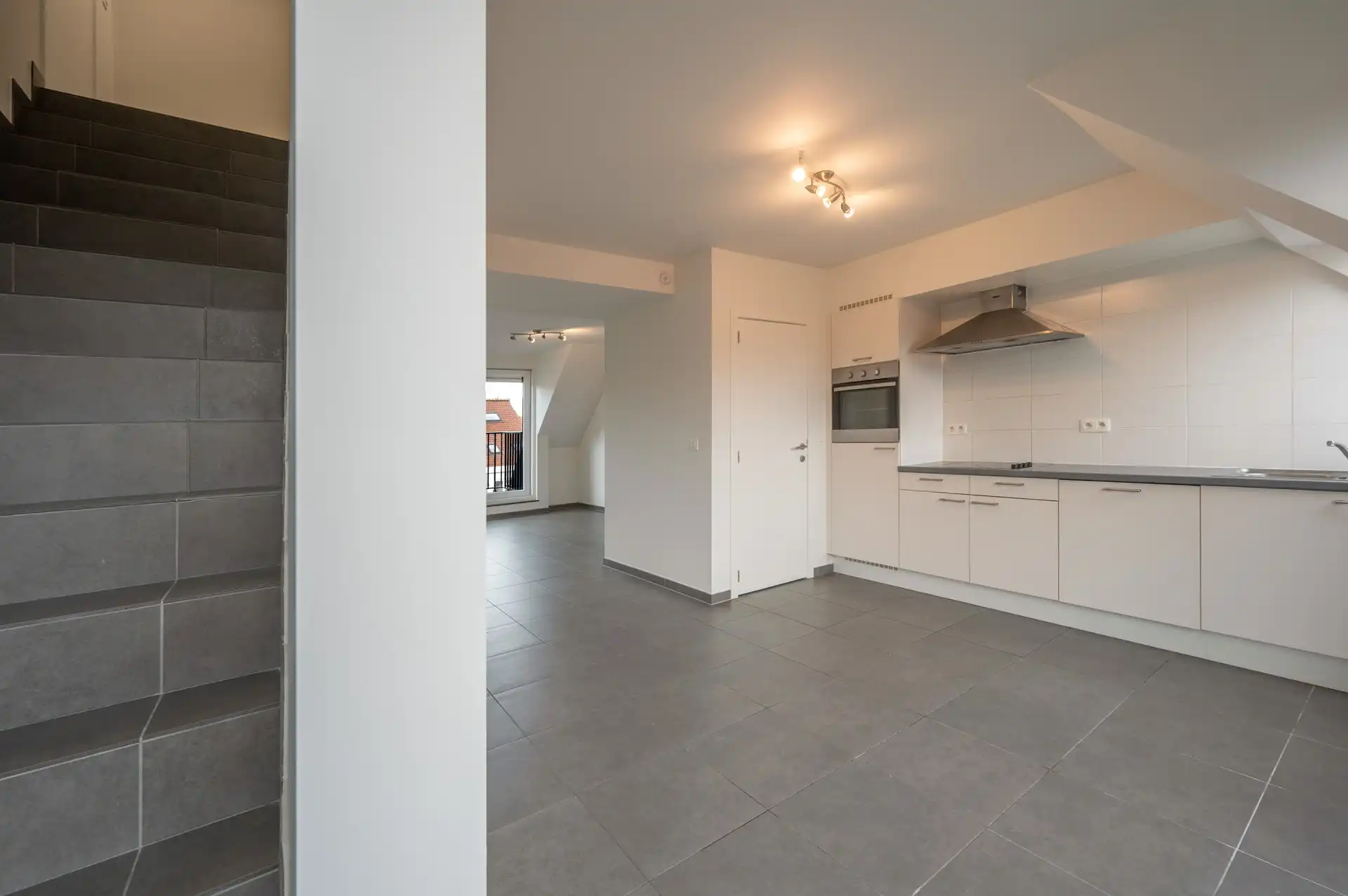 Recent en gezellig duplexappartement in het centrum van Heist foto 14