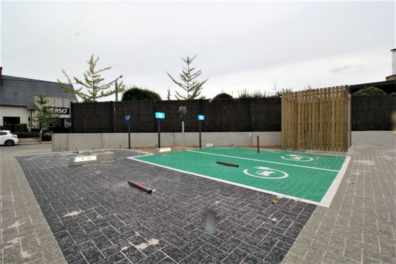 Luxe nieuwbouwappartement met panoramisch terras in hartje Sint-Eloois-Vijve foto 19