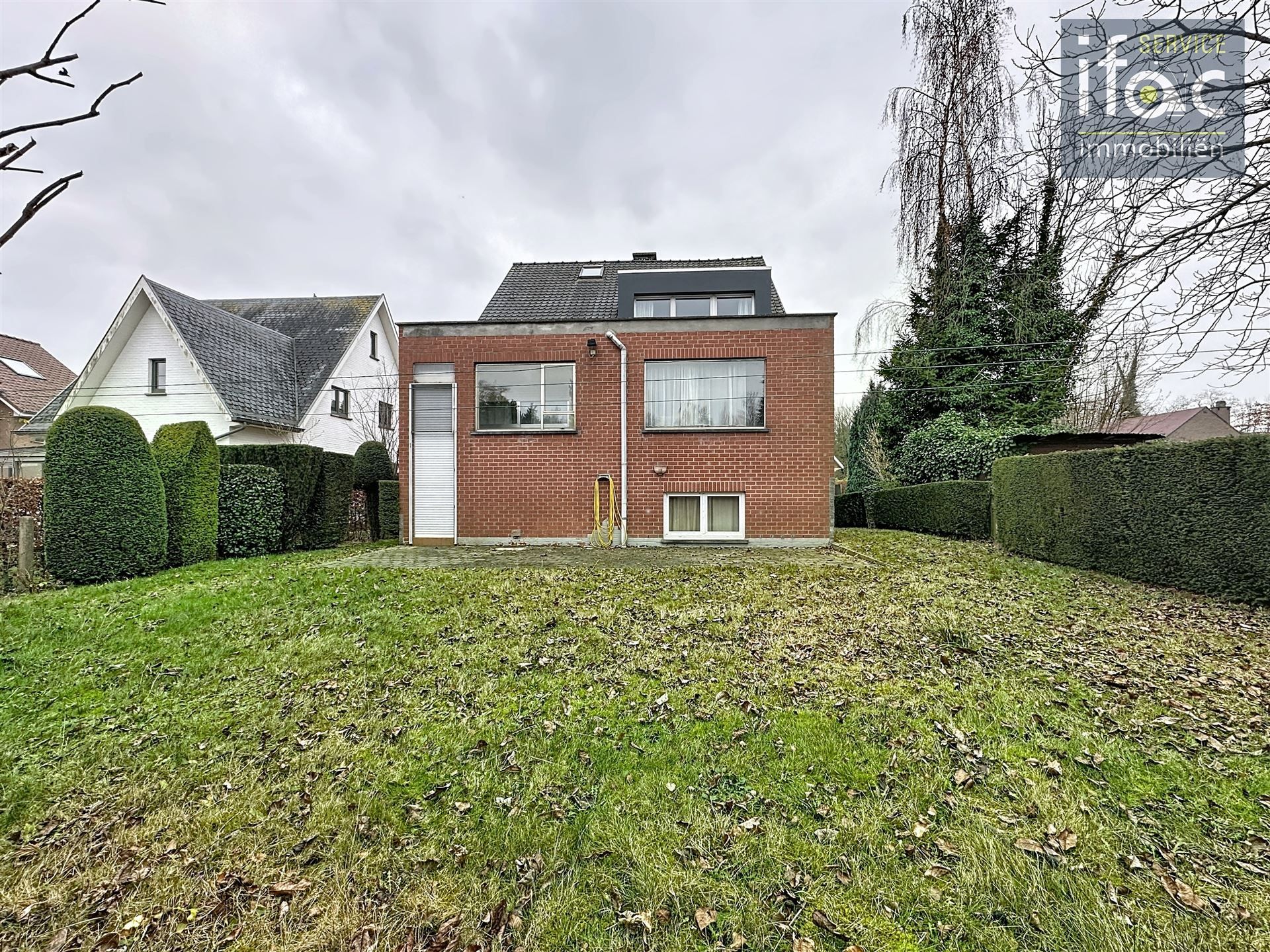 Leuke gezinswoning met ruimte voor vrij beroep foto 23