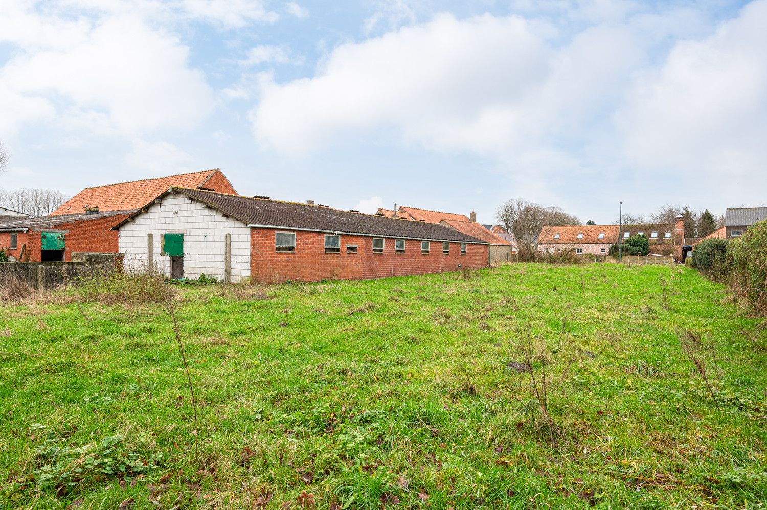 Uitermate rustig gelegen verkaveling met 4 bouwloten. foto 3