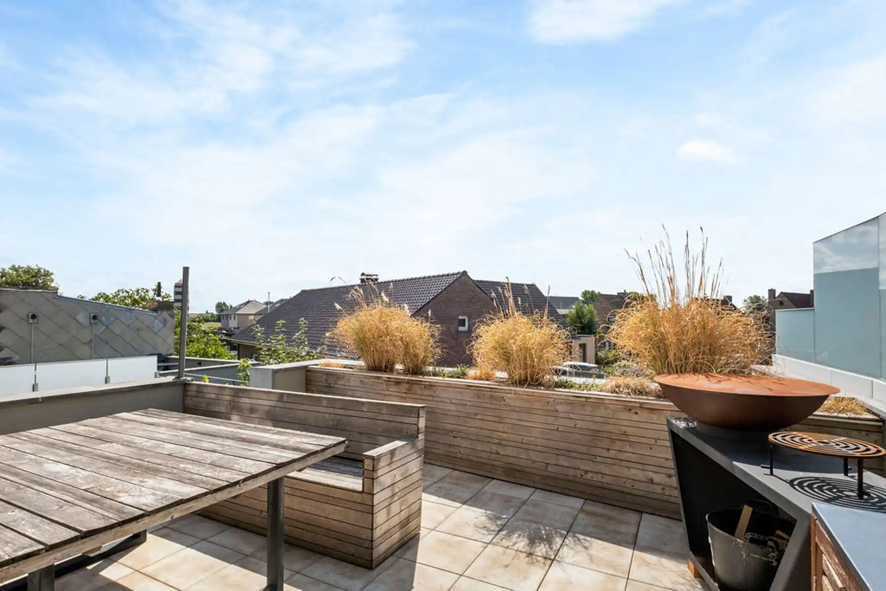 Instapklare woning met ruime garage/opslagplaats in Bredene. foto 5