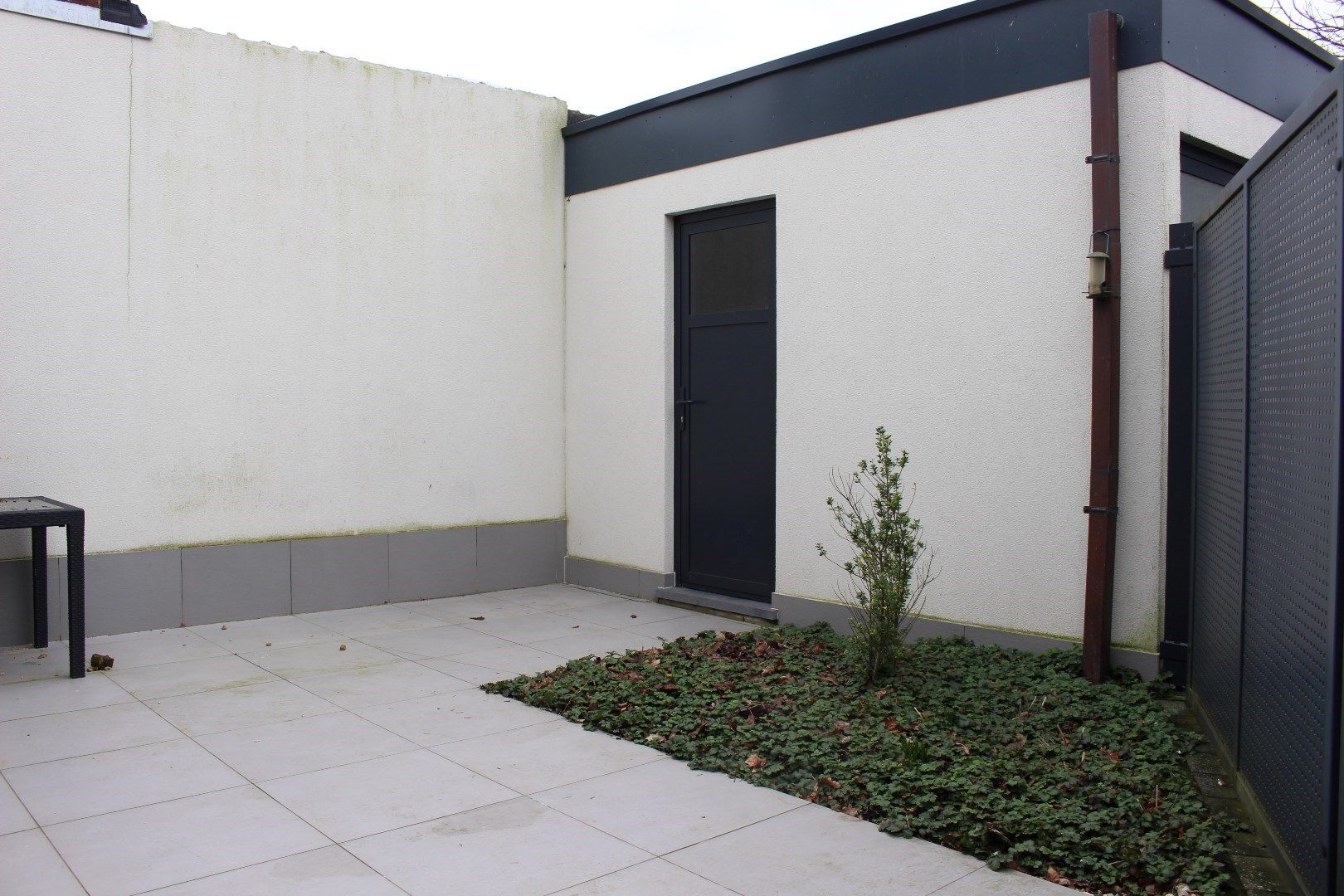 Gelijkvloers appartement met 1 slaapkamer en terras. foto 2