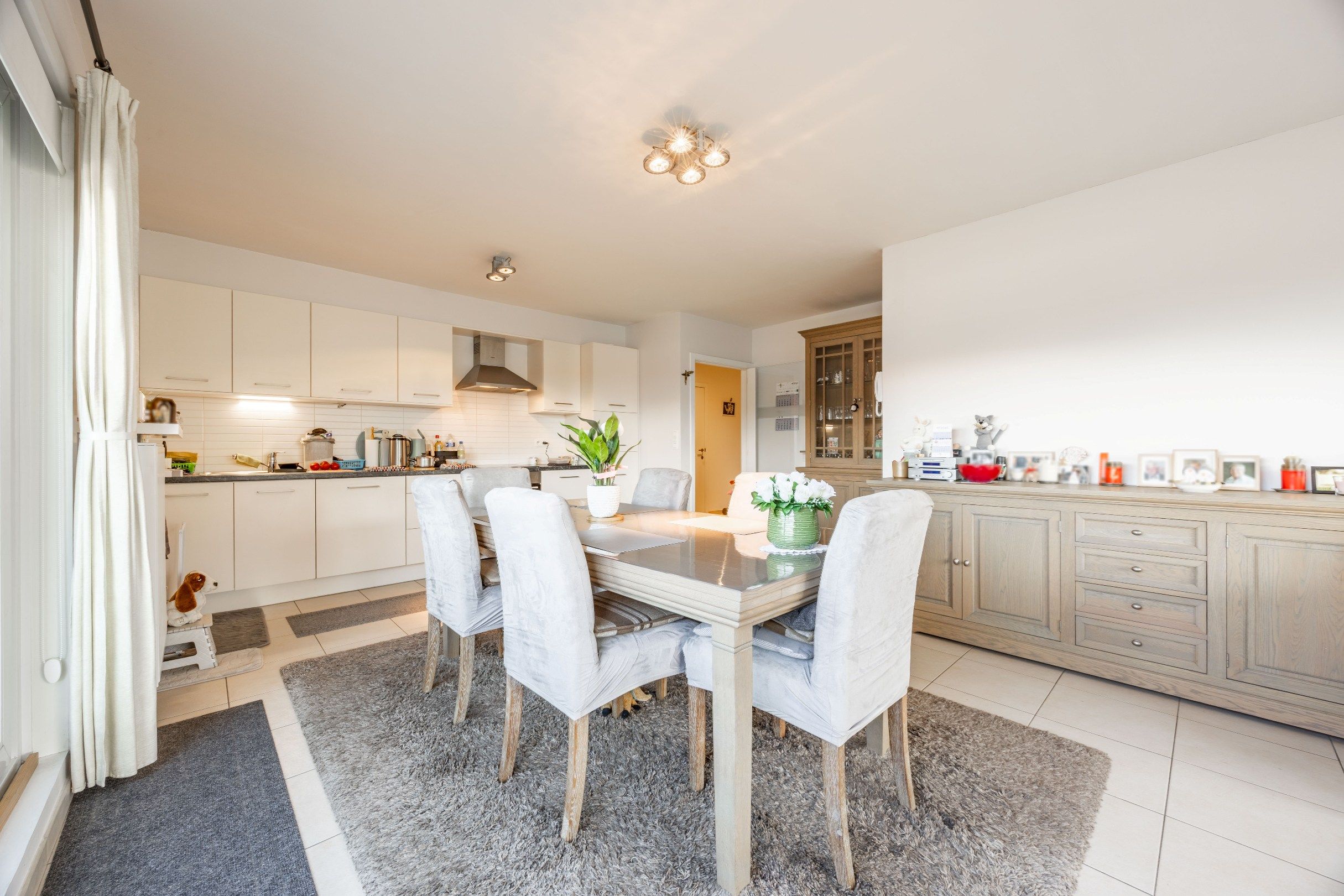 CENTRAAL GELEGEN APPARTEMENT foto 6