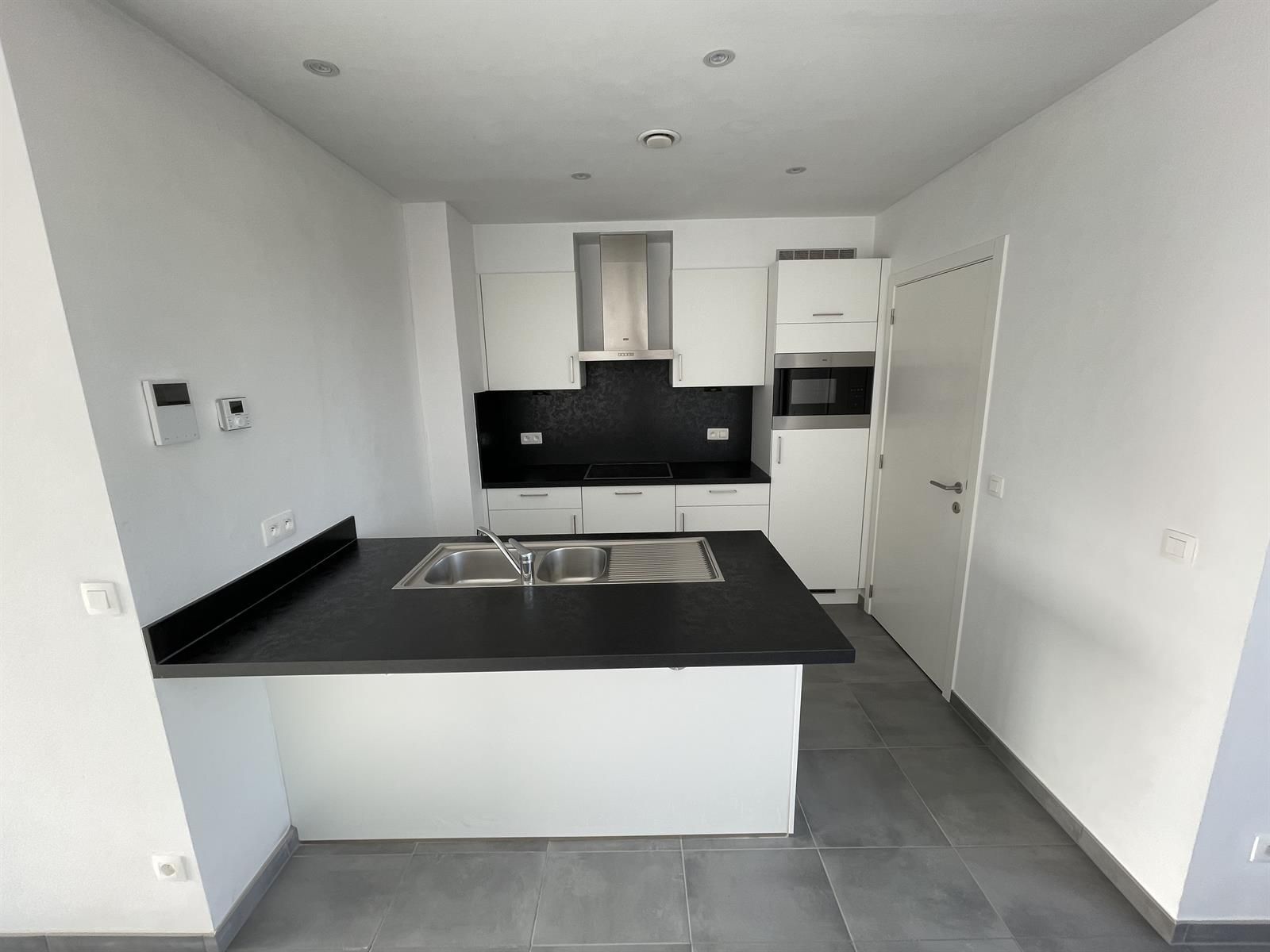 HERZELE - Uniek BEN-appartement in recente residentie. foto 4