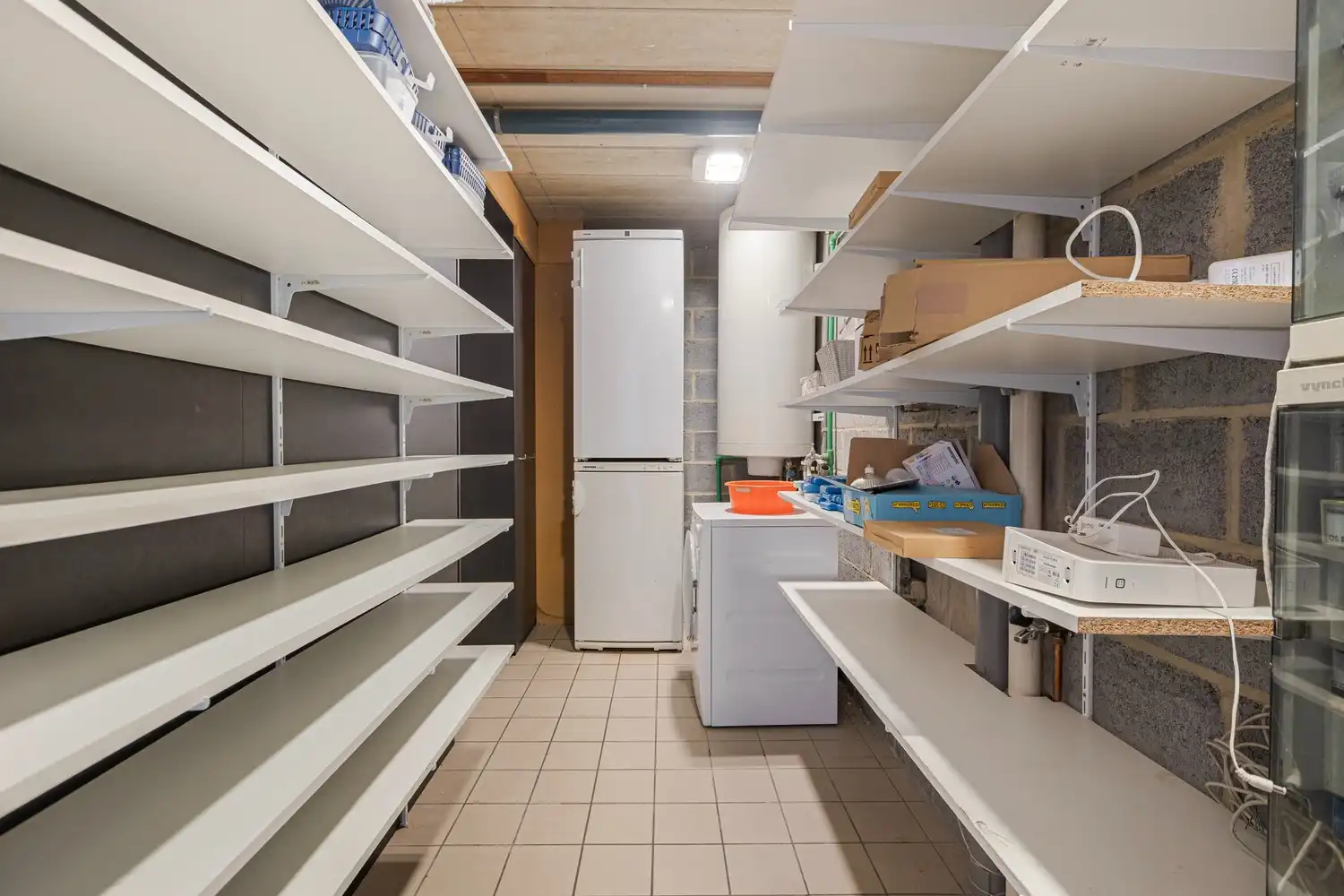 Moderen villa met 4 slaapkamers en 2 badkamers gelegen te Lanaken-Neerharen foto 47