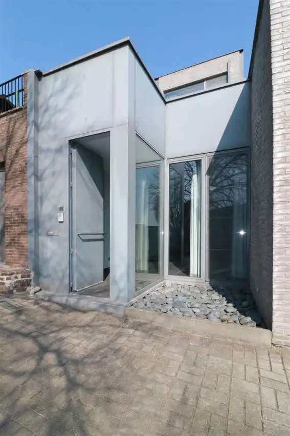 Moderne stadswoning met groot dakterras te midden van centrum foto 32