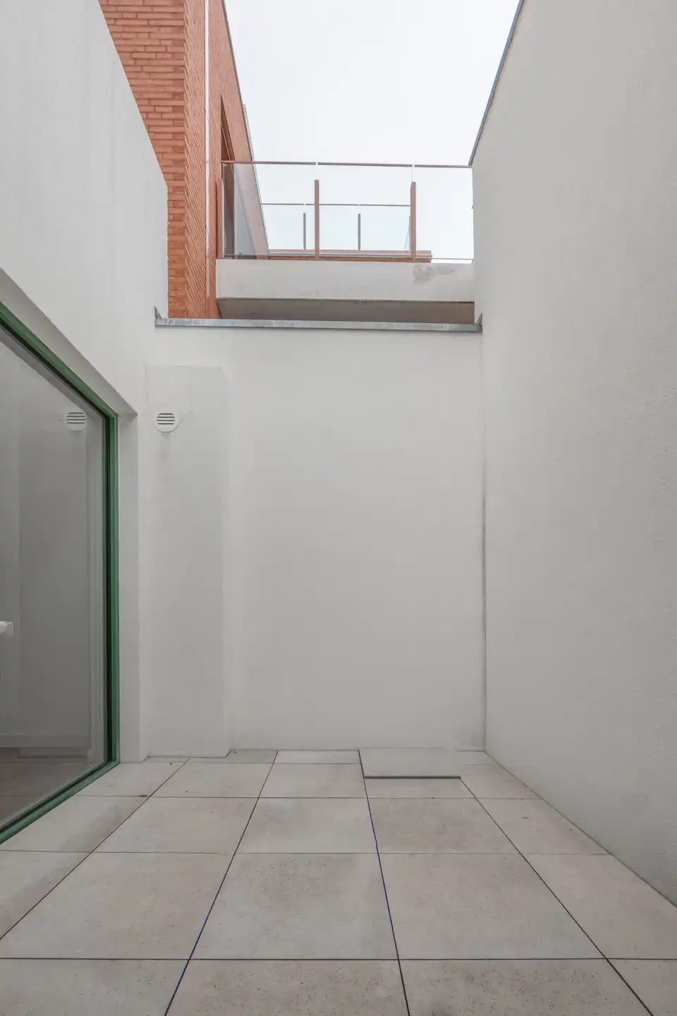 Prachtig 2 slpkappartement in art nouveau pand De Confiserie foto 21