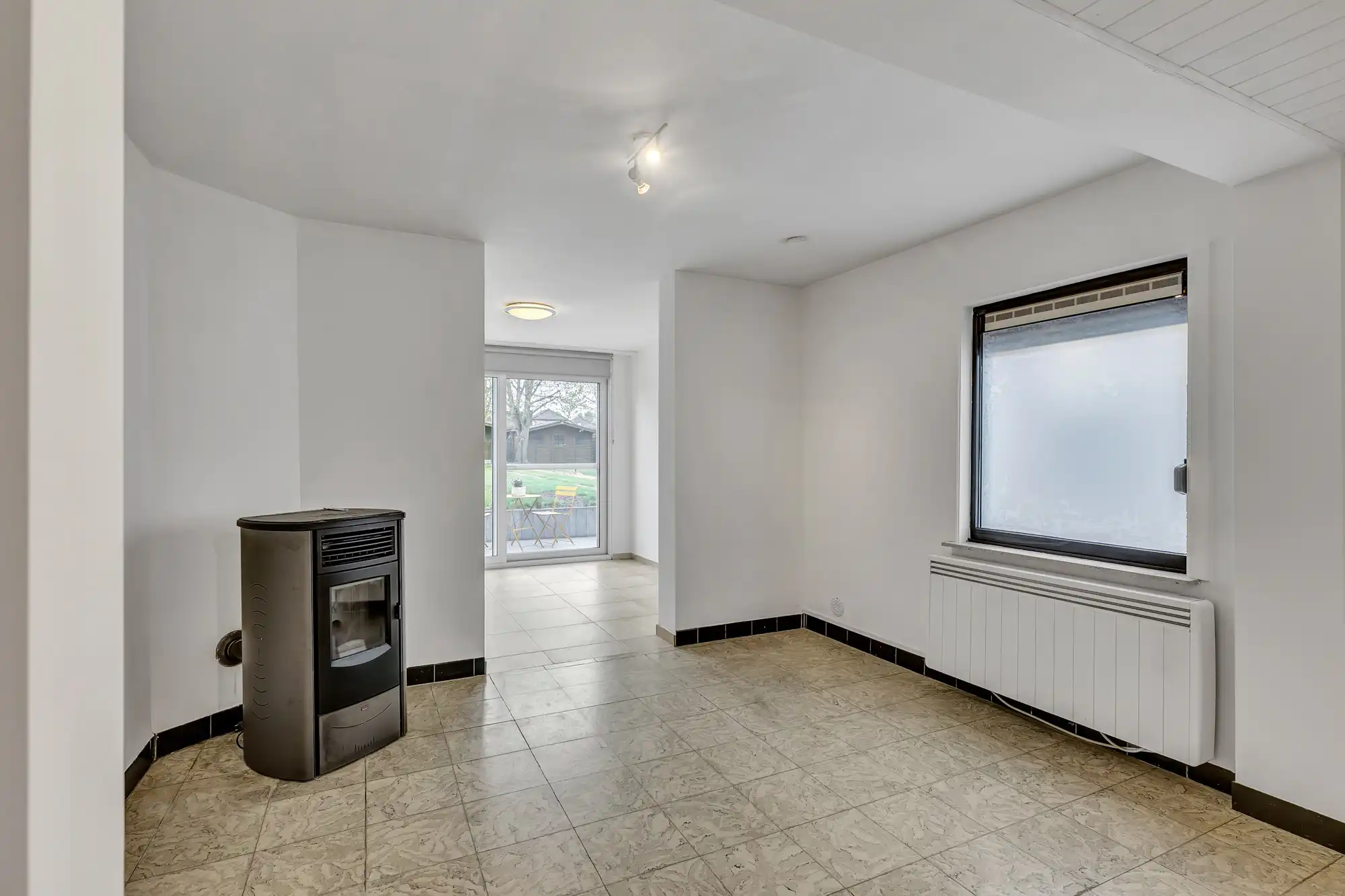 Instapklare woning met 2 slpks en tuin foto 5