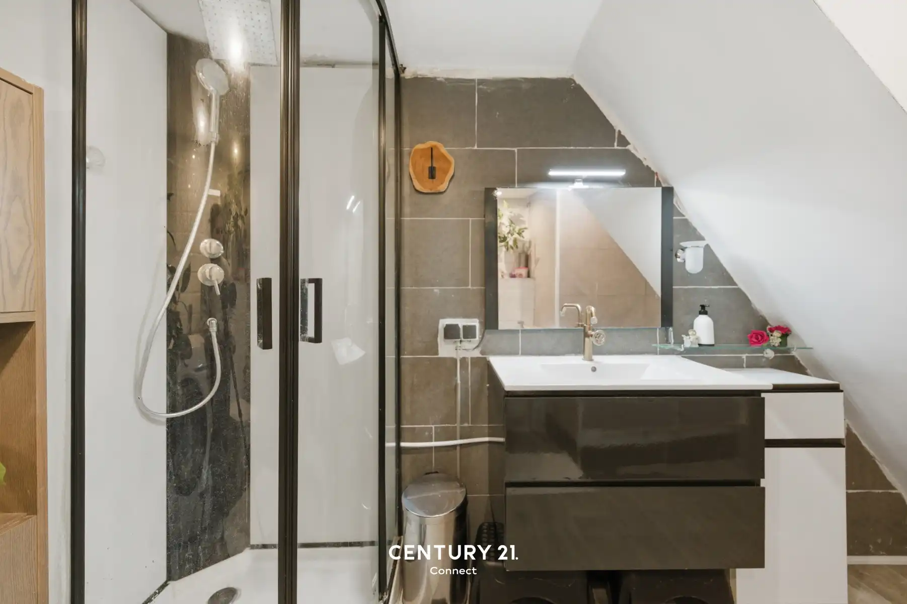 Multifunctionele woning in hartje Sint-Joris-Weert foto 15