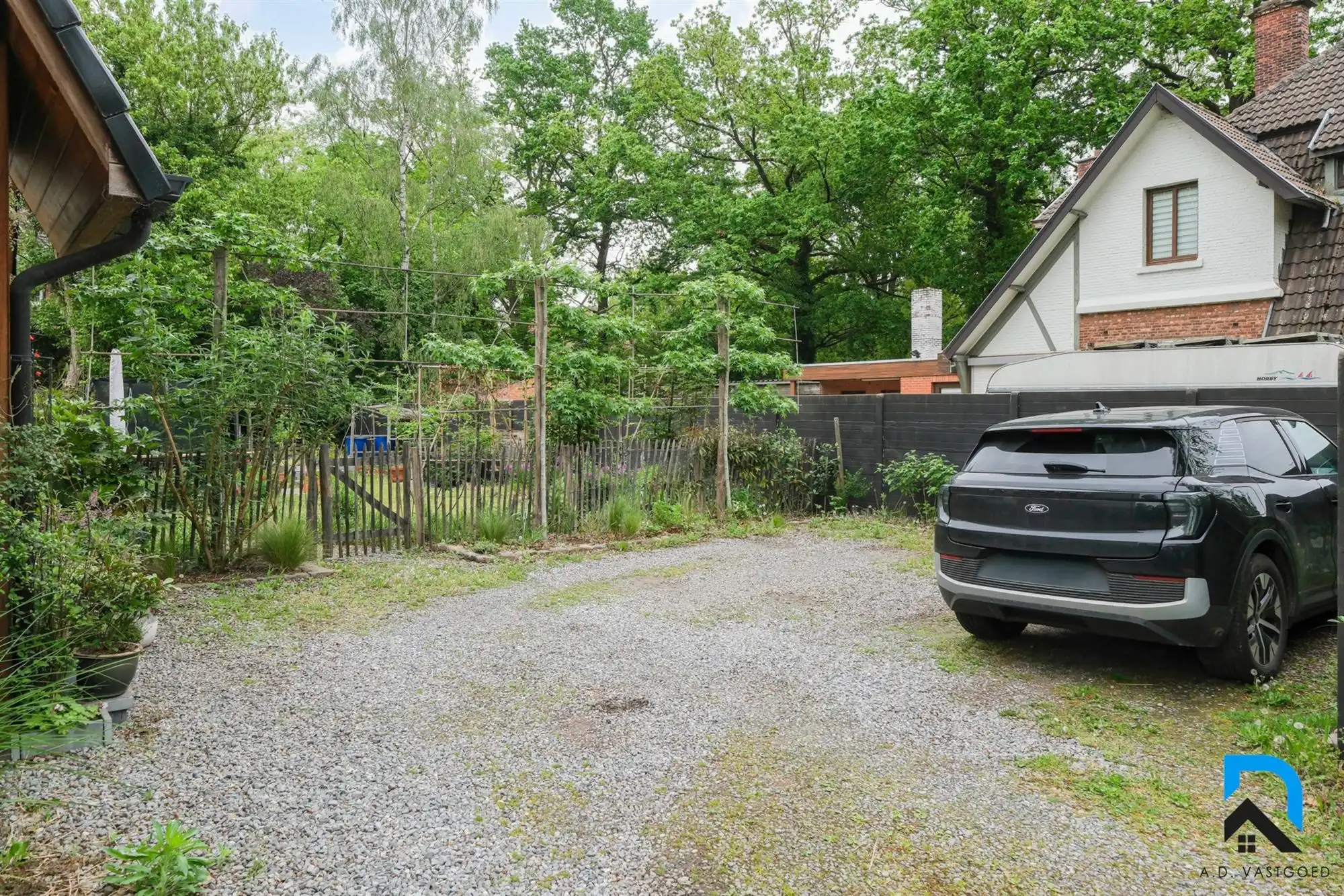 Mooie woning met tuin op toplocatie foto 19
