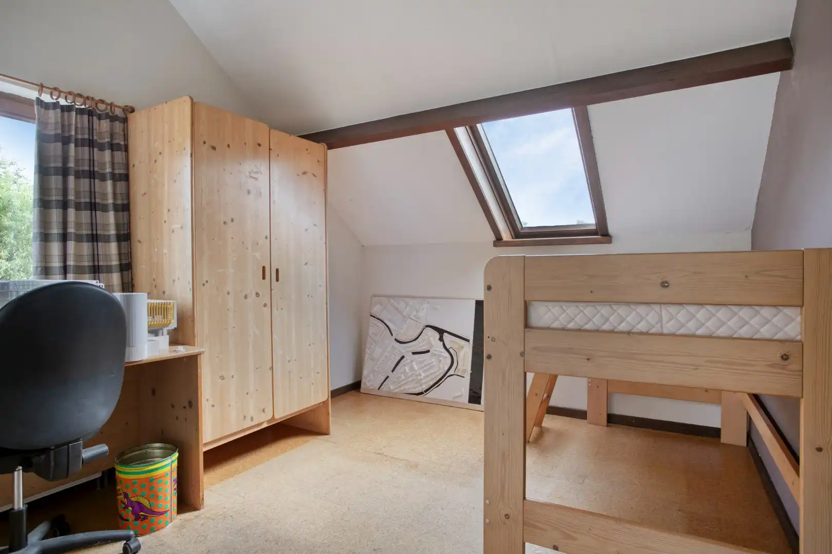 Rustig gelegen multifunctionele architecturale parel met prachtige tuin foto 20