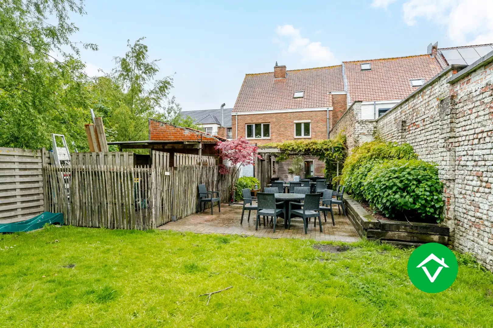 Handelswoning met goeddraaiende frituur te koop in centrum Eernegem foto 19