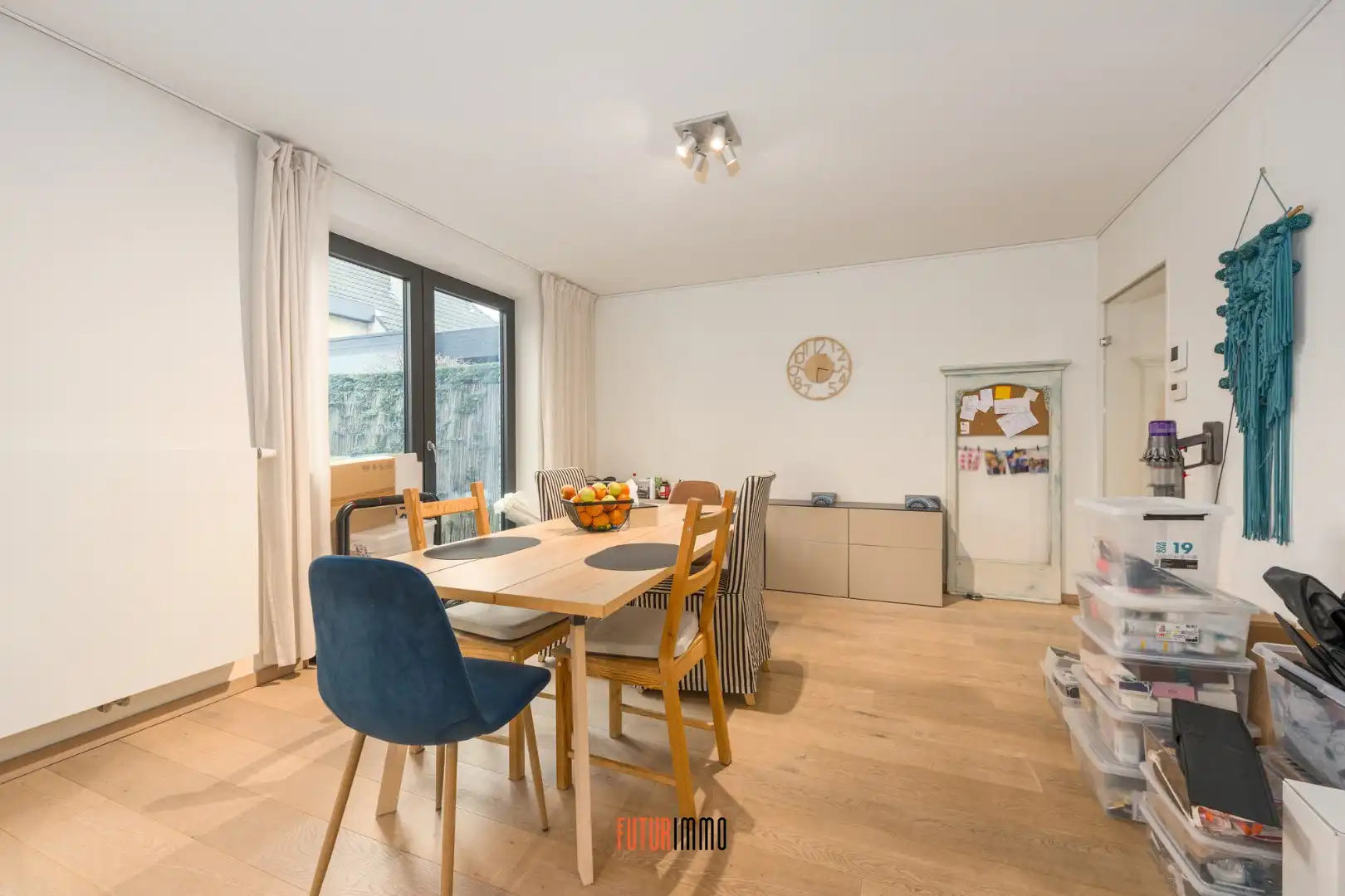 Hoekappartement met bovengrondse parking foto 5