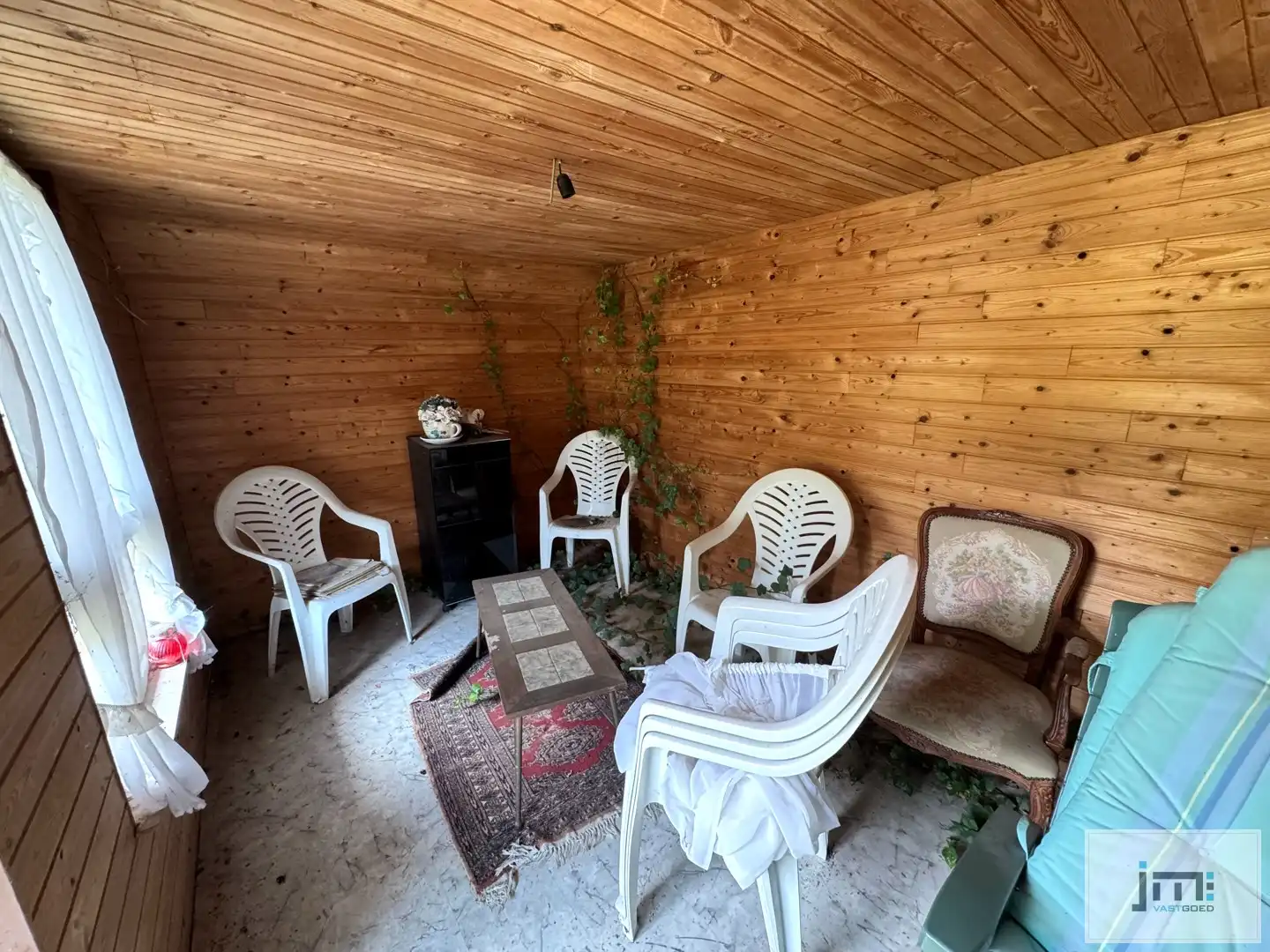 Charmante woning in het rustige Guigoven foto 23