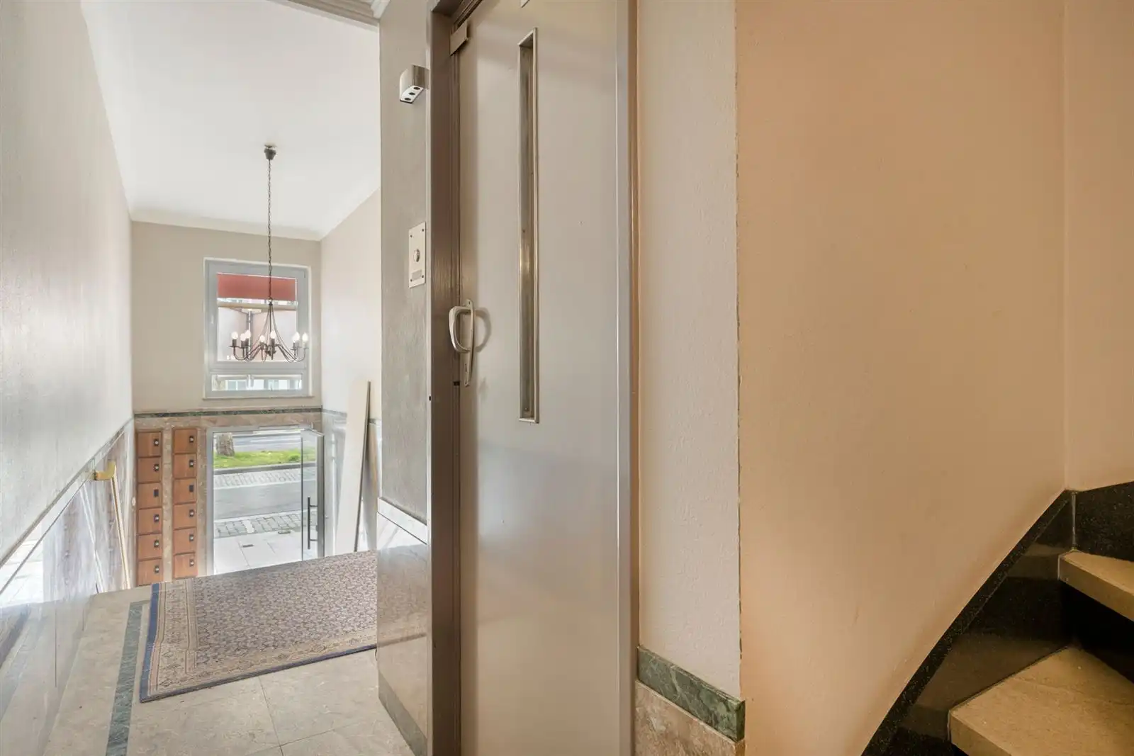 Te renoveren appt op TOP ligging  foto 3