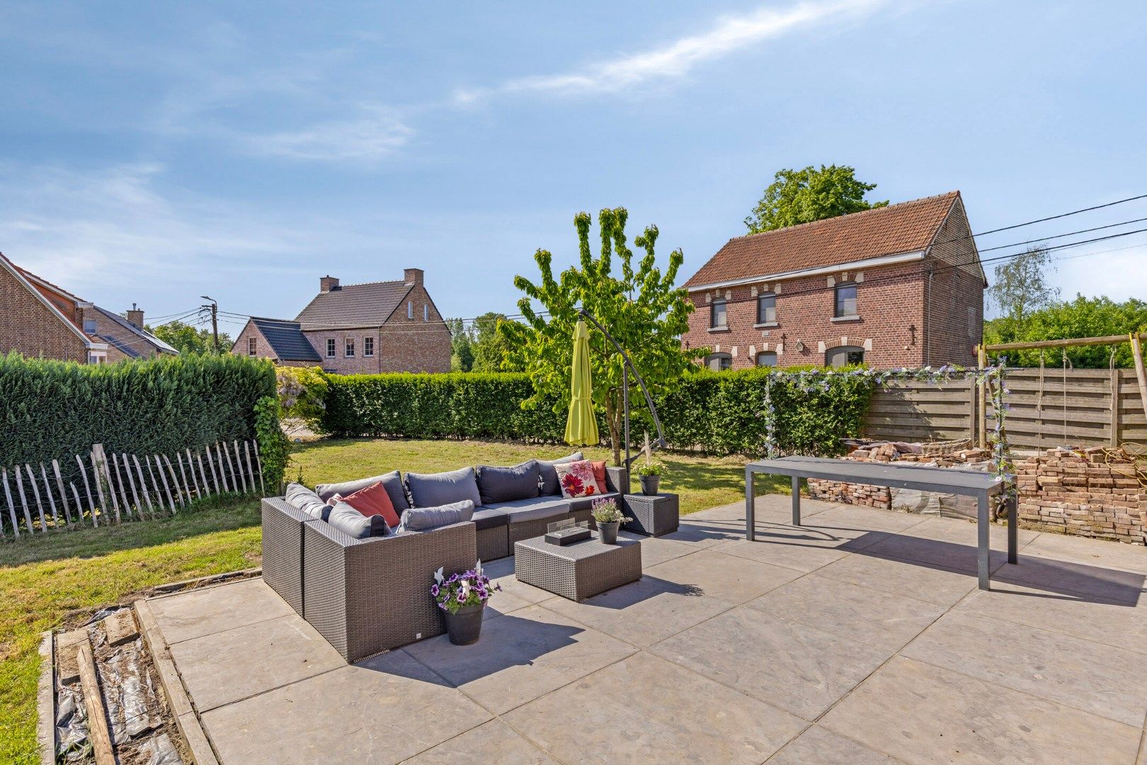  Goed gelegen open bebouwing met 4 slaapkamers en tuin in Kerkom - EPC 540 kWh/m² - bewoonbare oppervlakte 238  m²  foto 32