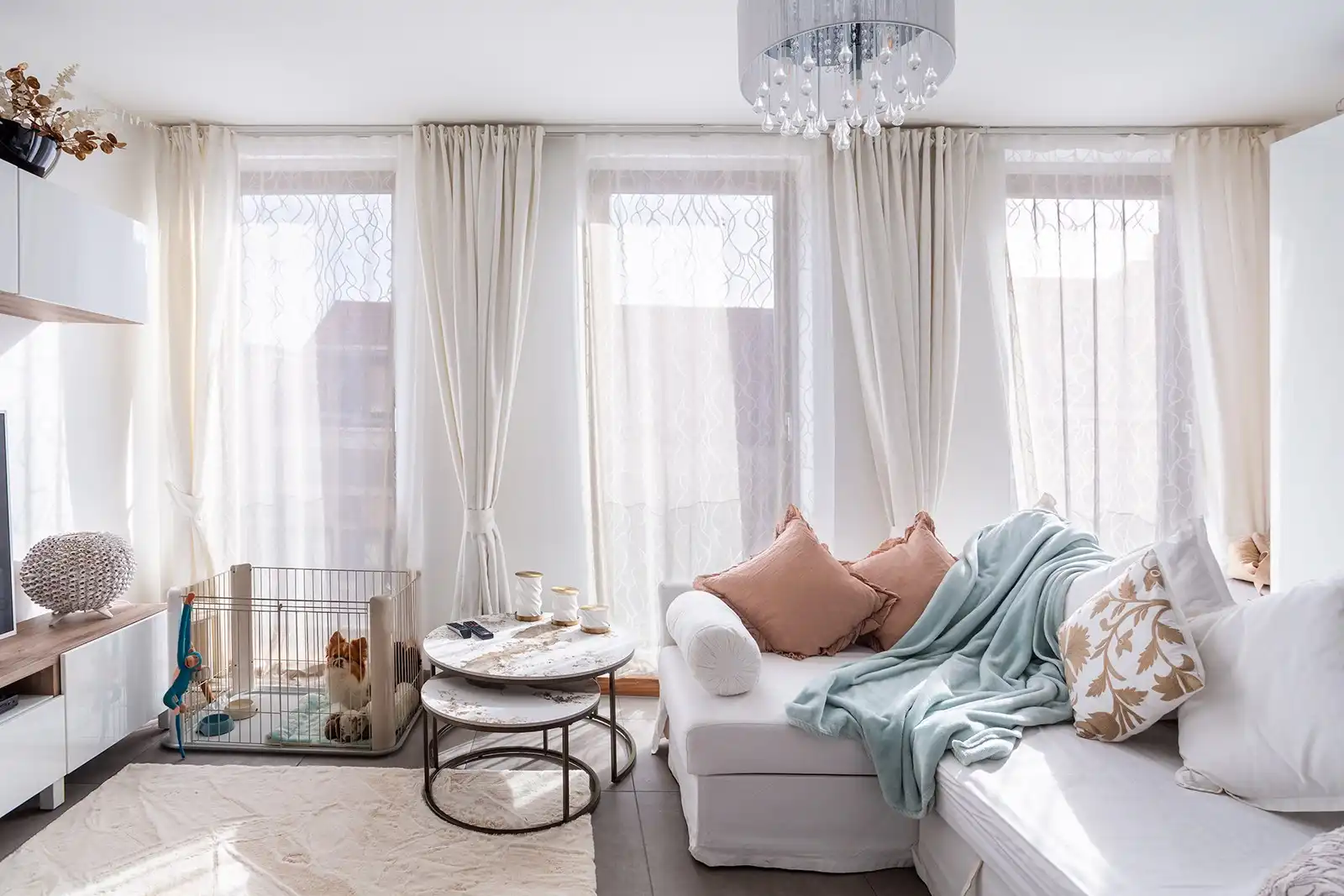 Slim wonen of zorgeloos investeren – stijlvolle nieuwbouwstudio met terras in Boechout foto 8