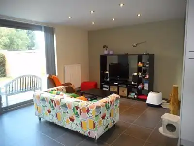 Modern gelijkvloers appartement te Kuringen foto 2
