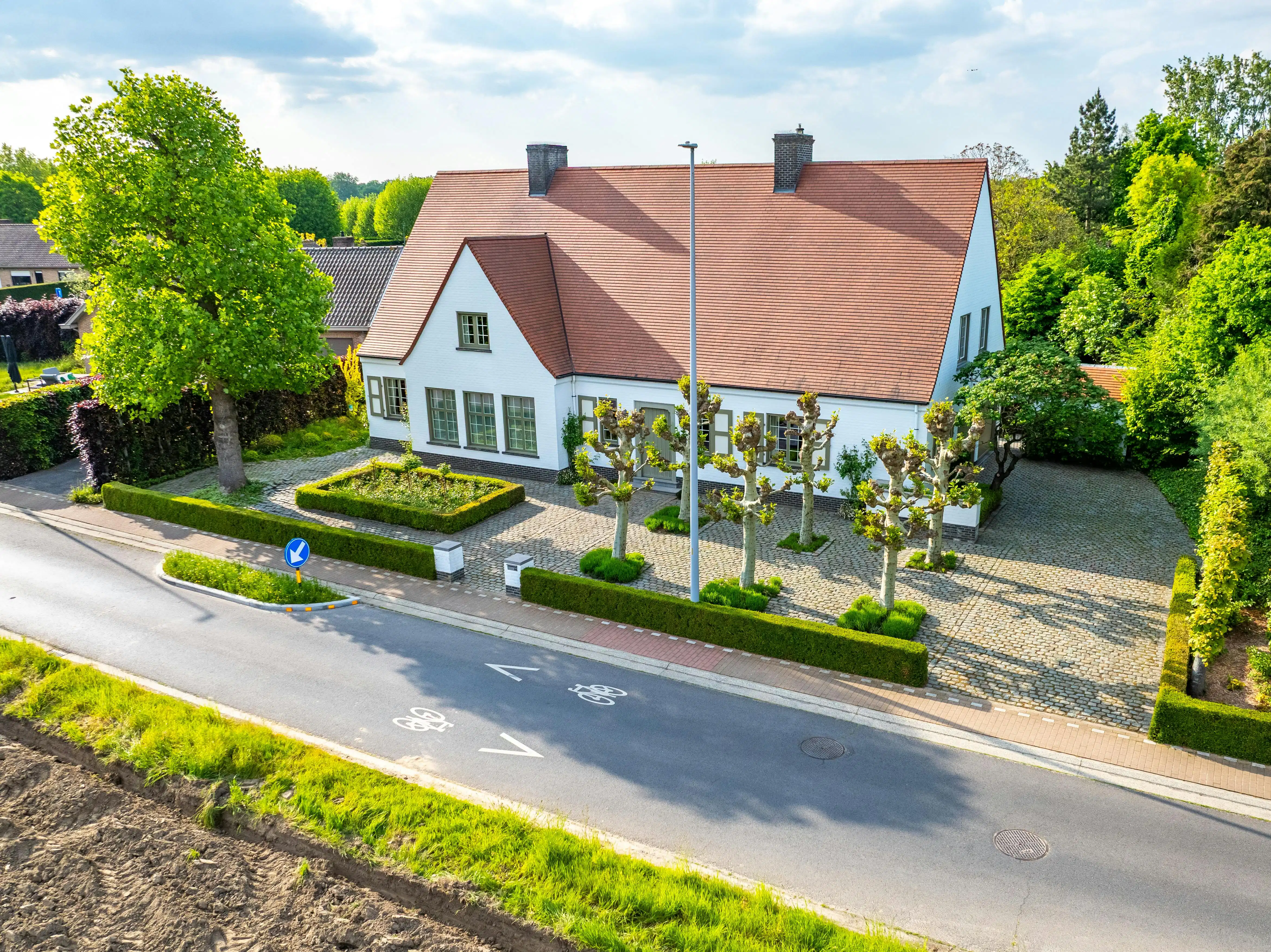 Exclusieve villa nabij het Sterrebos in Rumbeke foto 29