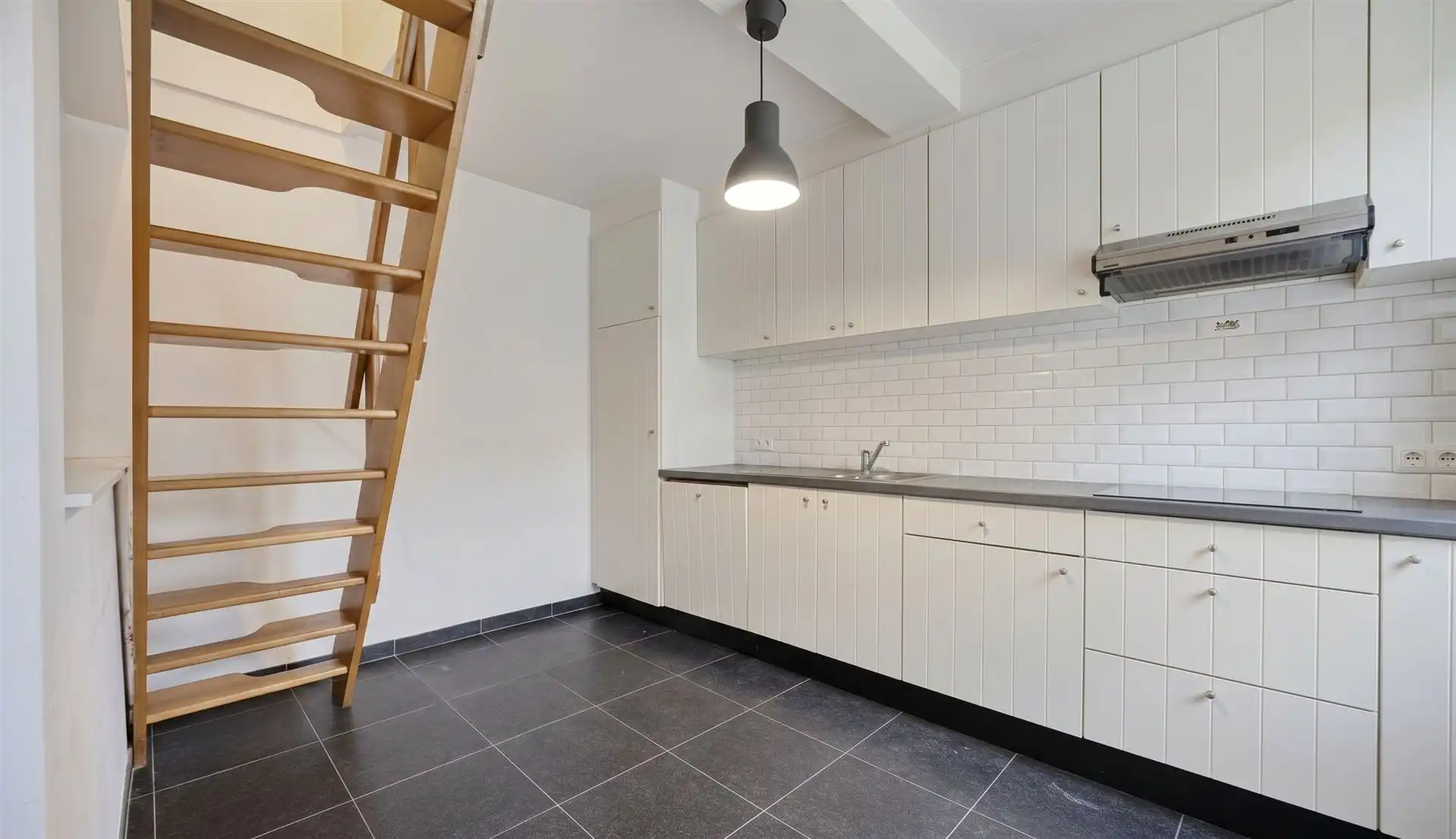 Uniek opbrengsteigendom/woonst van 65 m² op een toplocatie foto 3