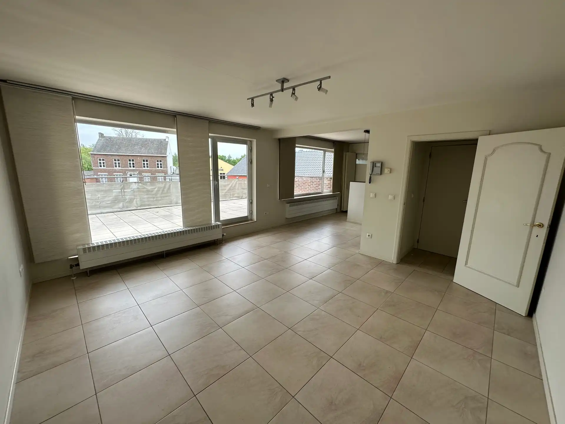 Appartement te huur foto 10