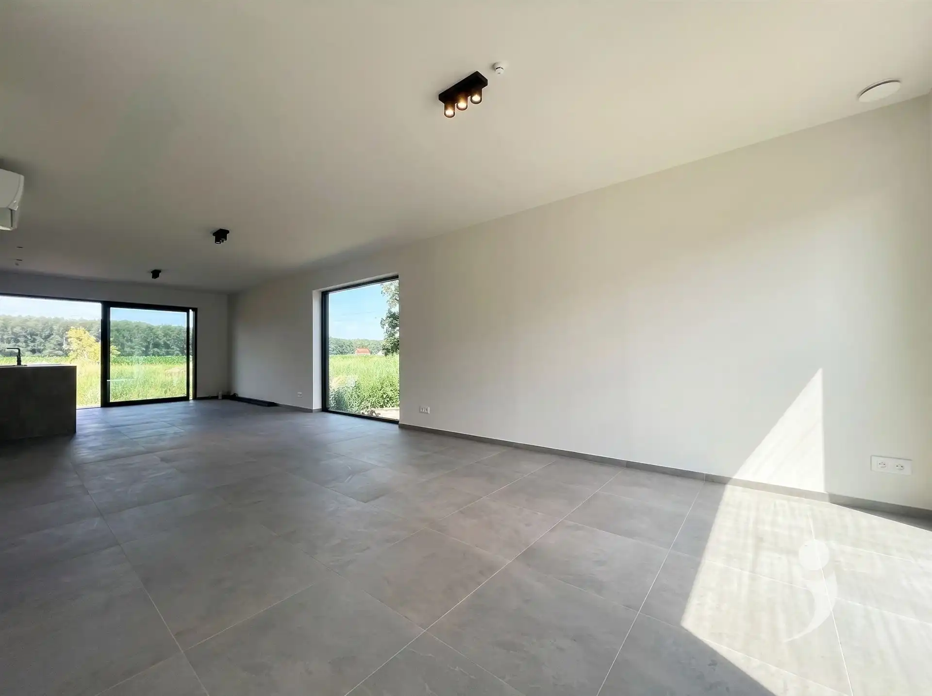 Nieuwbouw huis foto 2